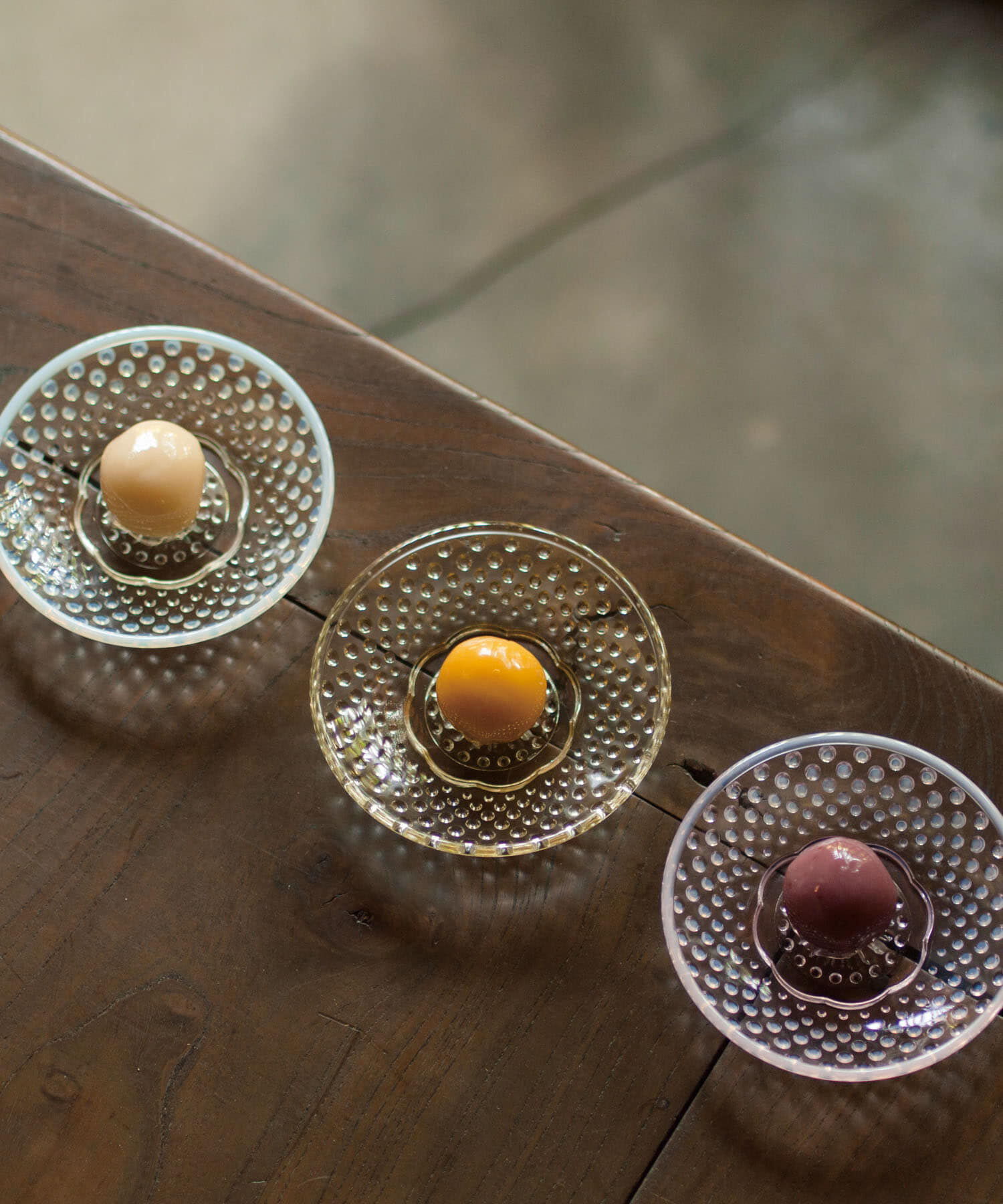 URBAN RESEARCH「『WEB限定』廣田硝子　あられ小皿・小鉢　白色」|食器・キッチングッズ|