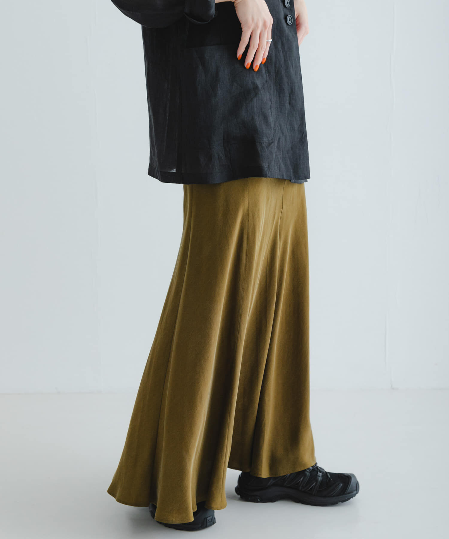 URBAN RESEARCH「『MADE IN JAPAN』キュプラフィブリルロングスカート」|スカート|