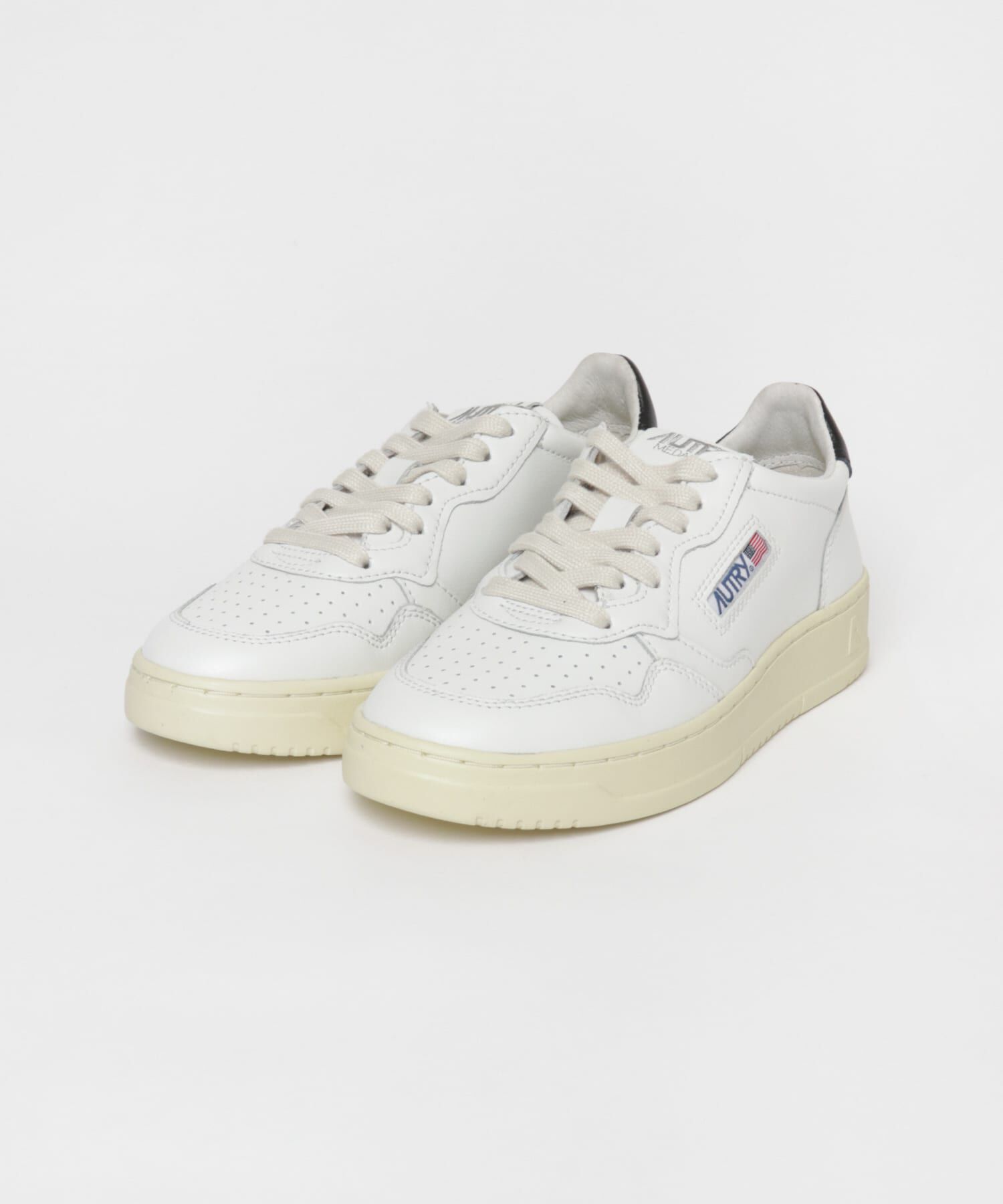 URBAN RESEARCH「AUTRY　MEDALIST LOW」|スニーカー|