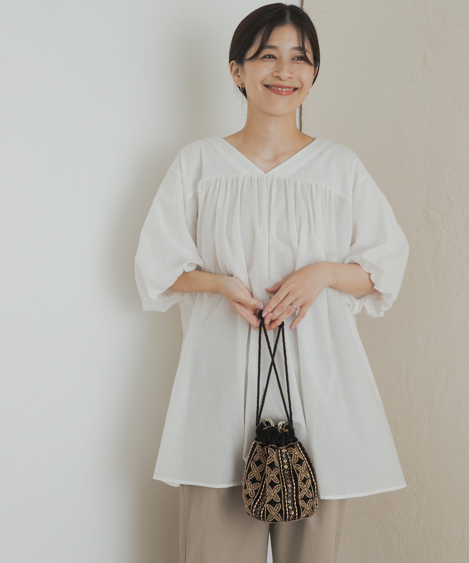 URBAN RESEARCH DOORS「コットンボイルVネックチュニック」|チュニック|