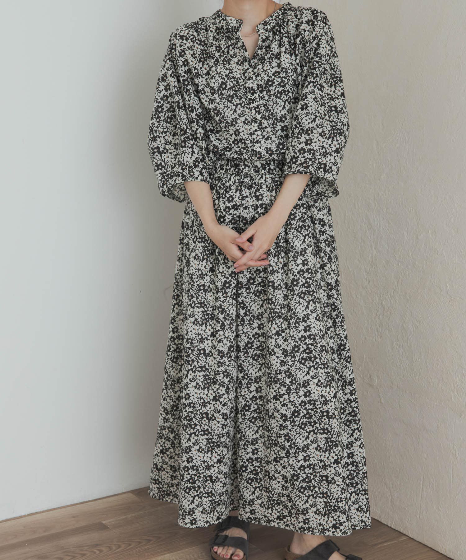 URBAN RESEARCH DOORS「フラワープリントギャザースカート」|スカート|