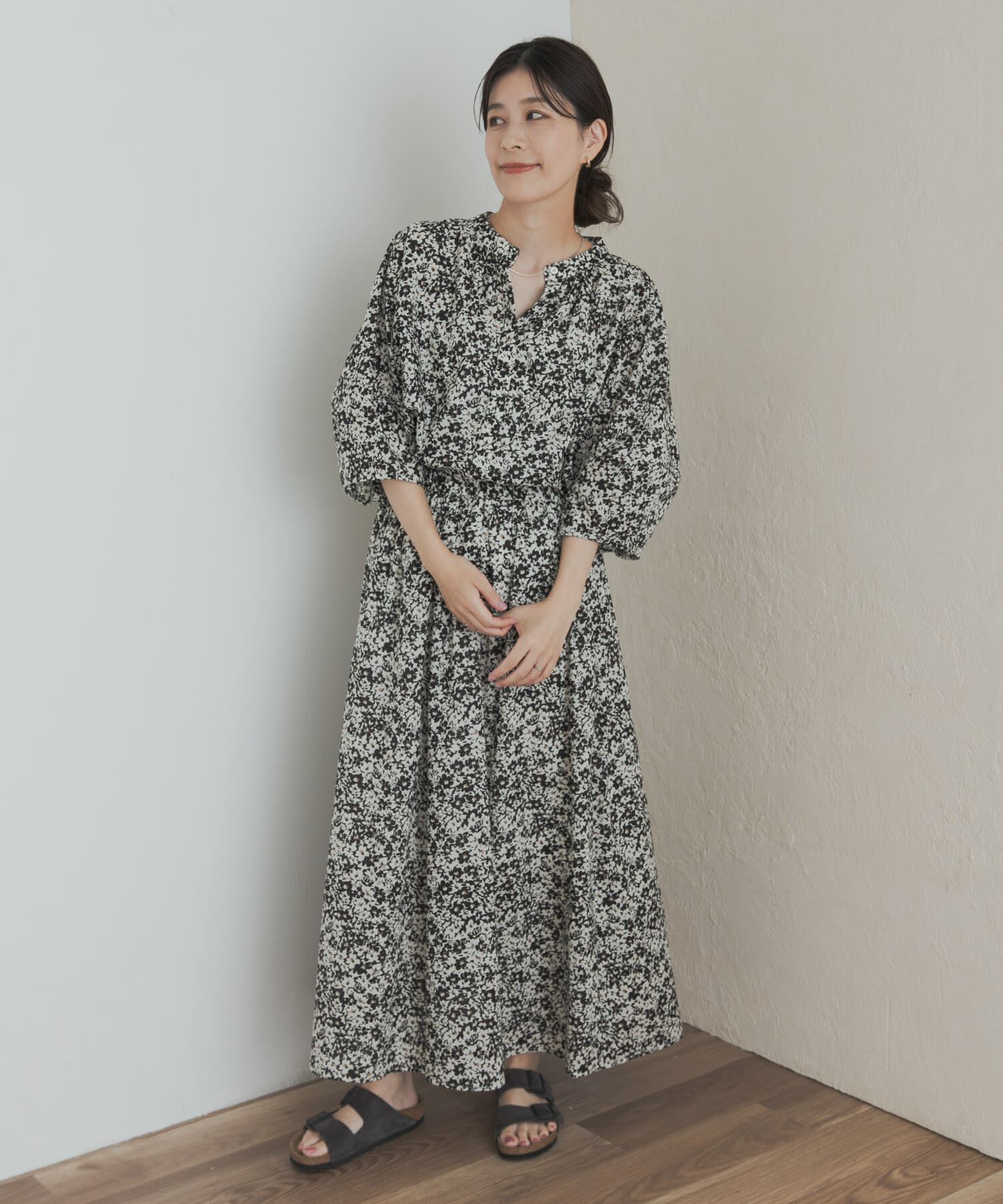 URBAN RESEARCH DOORS「フラワープリントギャザースカート」|スカート|