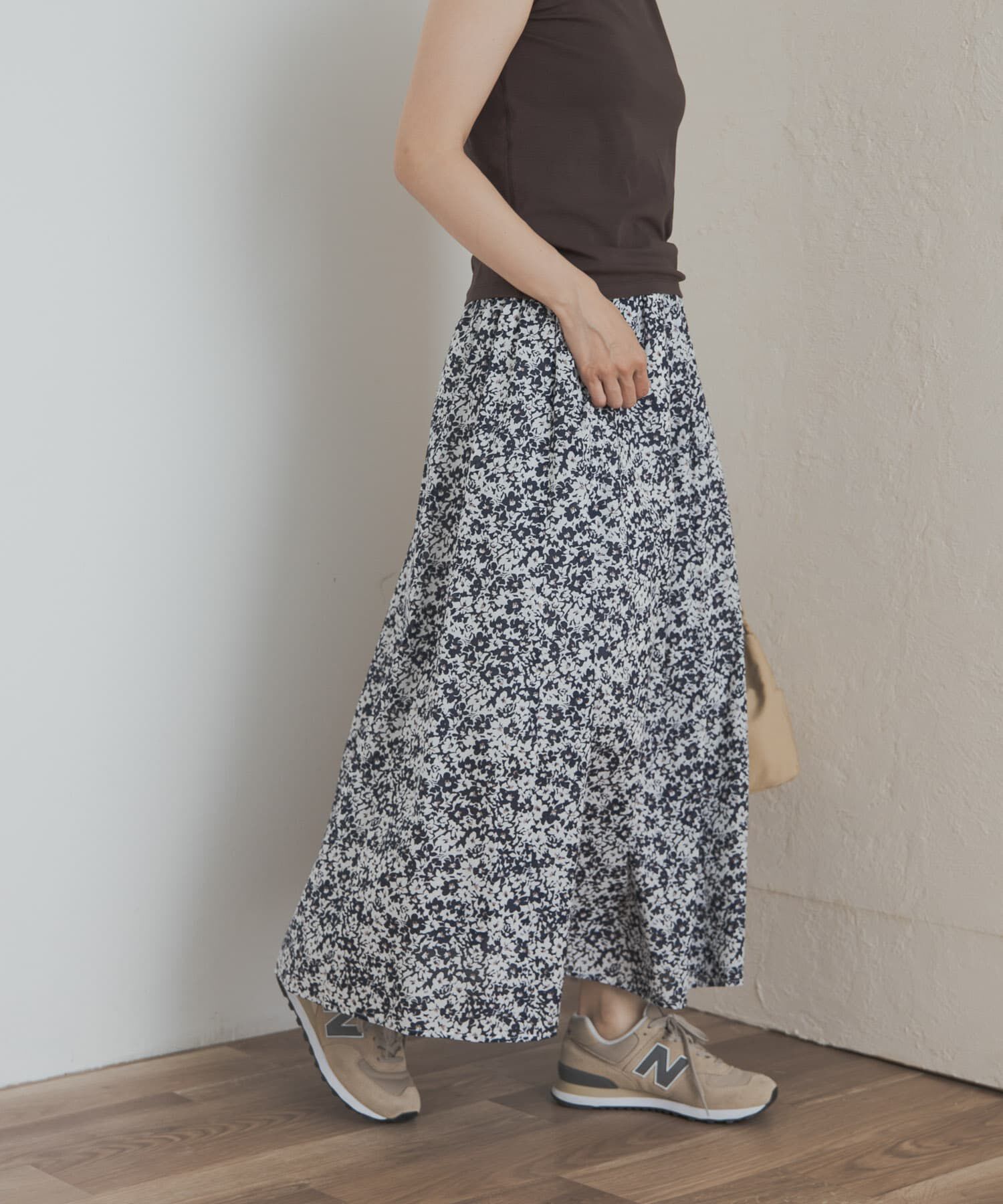 URBAN RESEARCH DOORS「フラワープリントギャザースカート」|スカート|