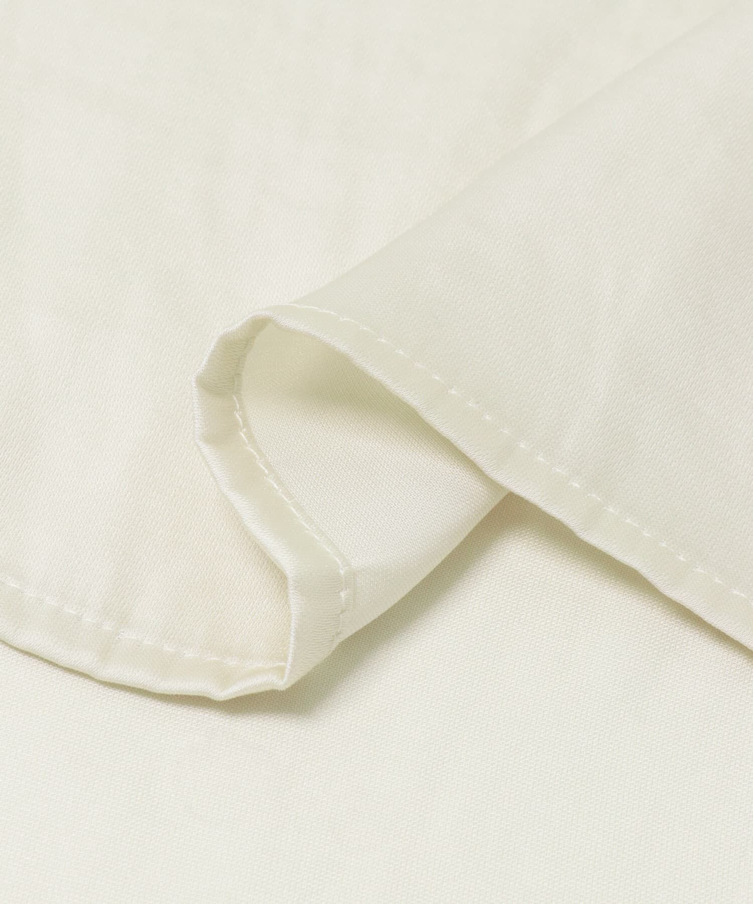 URBAN RESEARCH「ヴィンテージサテンTシャツブラウス」|シャツ・ブラウス|