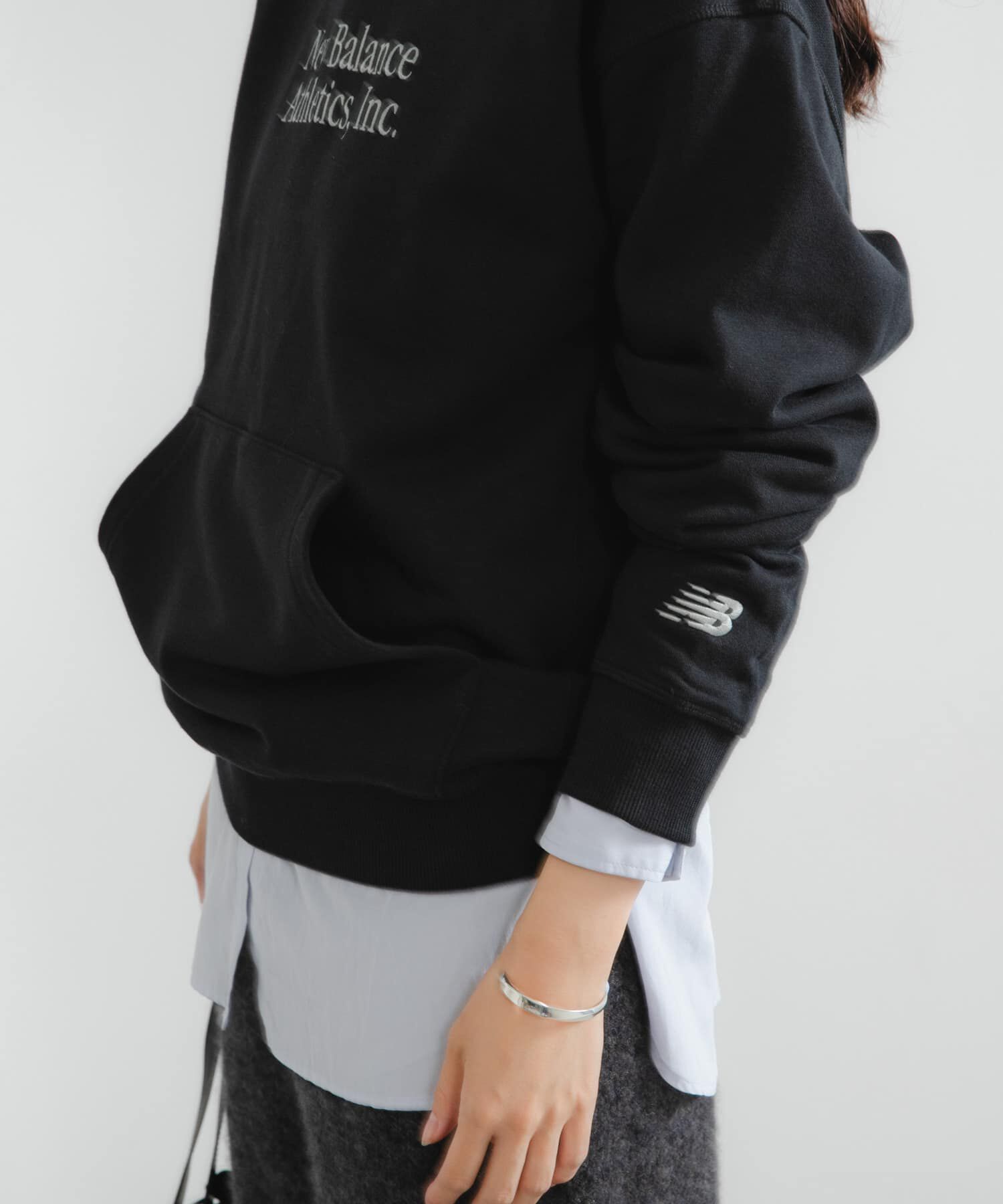 URBAN RESEARCH「NEW BALANCE　Athleticsクラシックスフーディ」|パーカー|