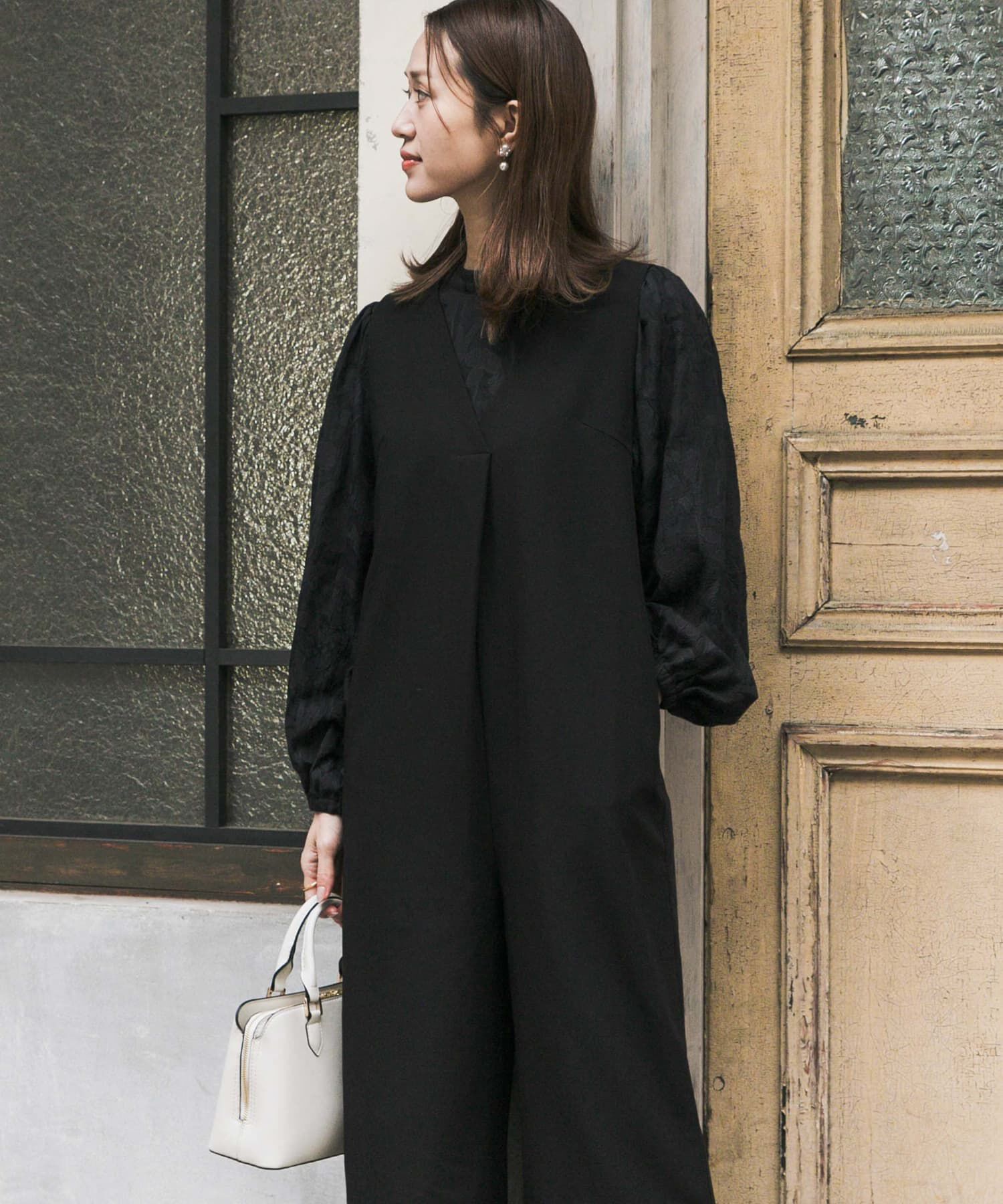 URBAN RESEARCH DOORS「Vネックタックオールインワン」|オールインワン|