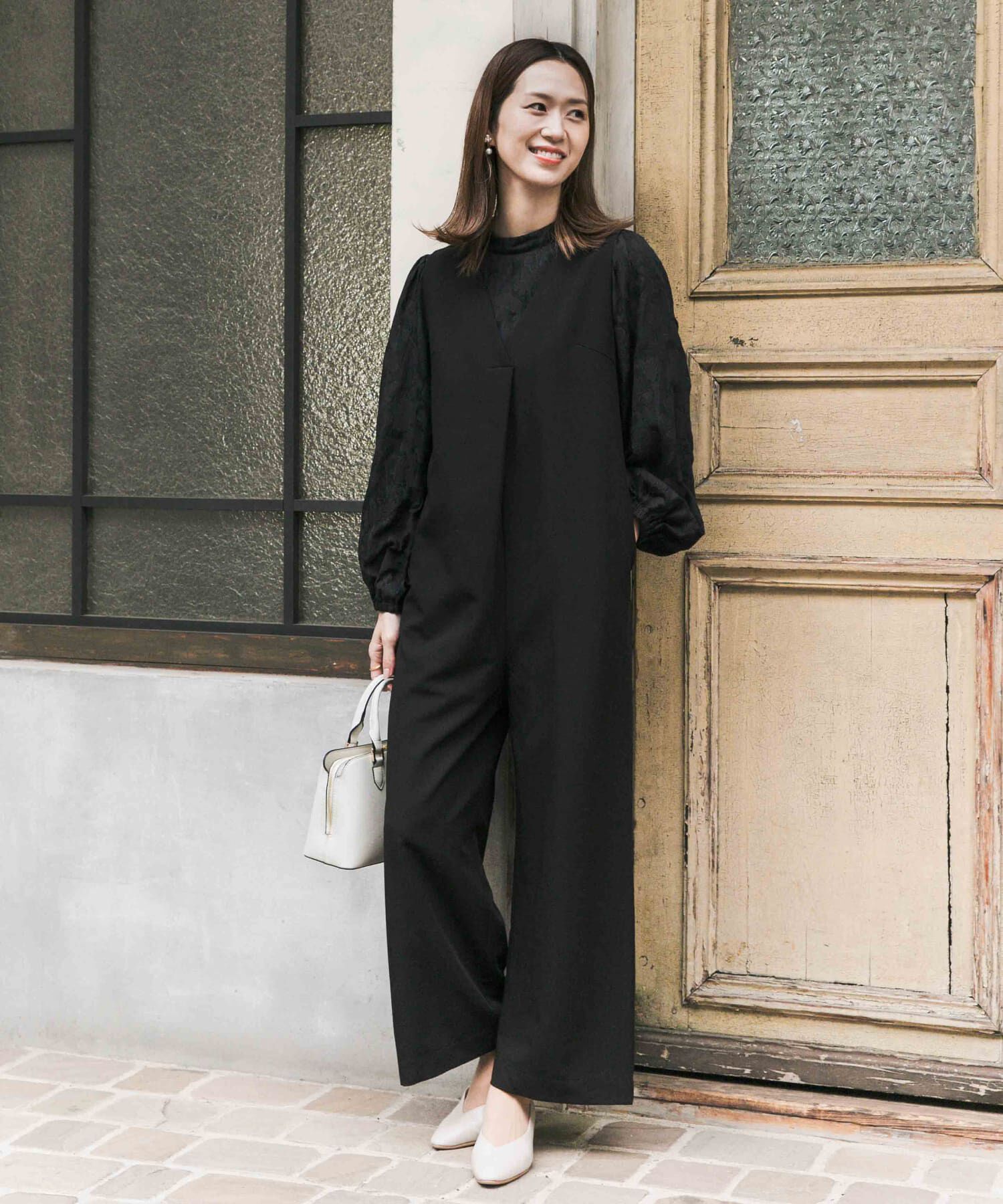 URBAN RESEARCH DOORS「Vネックタックオールインワン」|オールインワン|