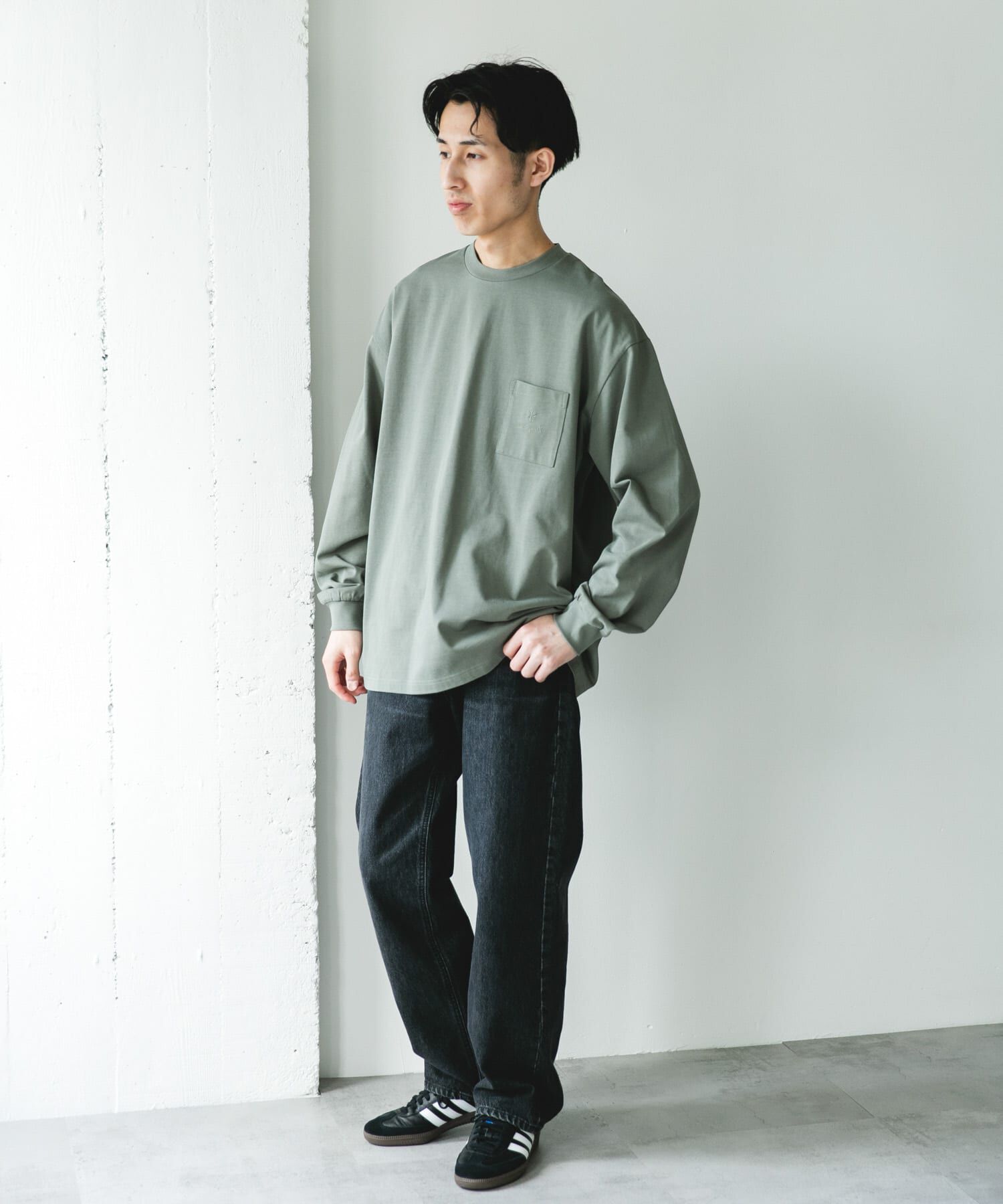 URBAN RESEARCH DOORS「『別注』Snow Peak Apparel&times;DOORS　POCKET LOGO LONG-SLEEVE T-SHIRTS」|Tシャツ・カットソー|