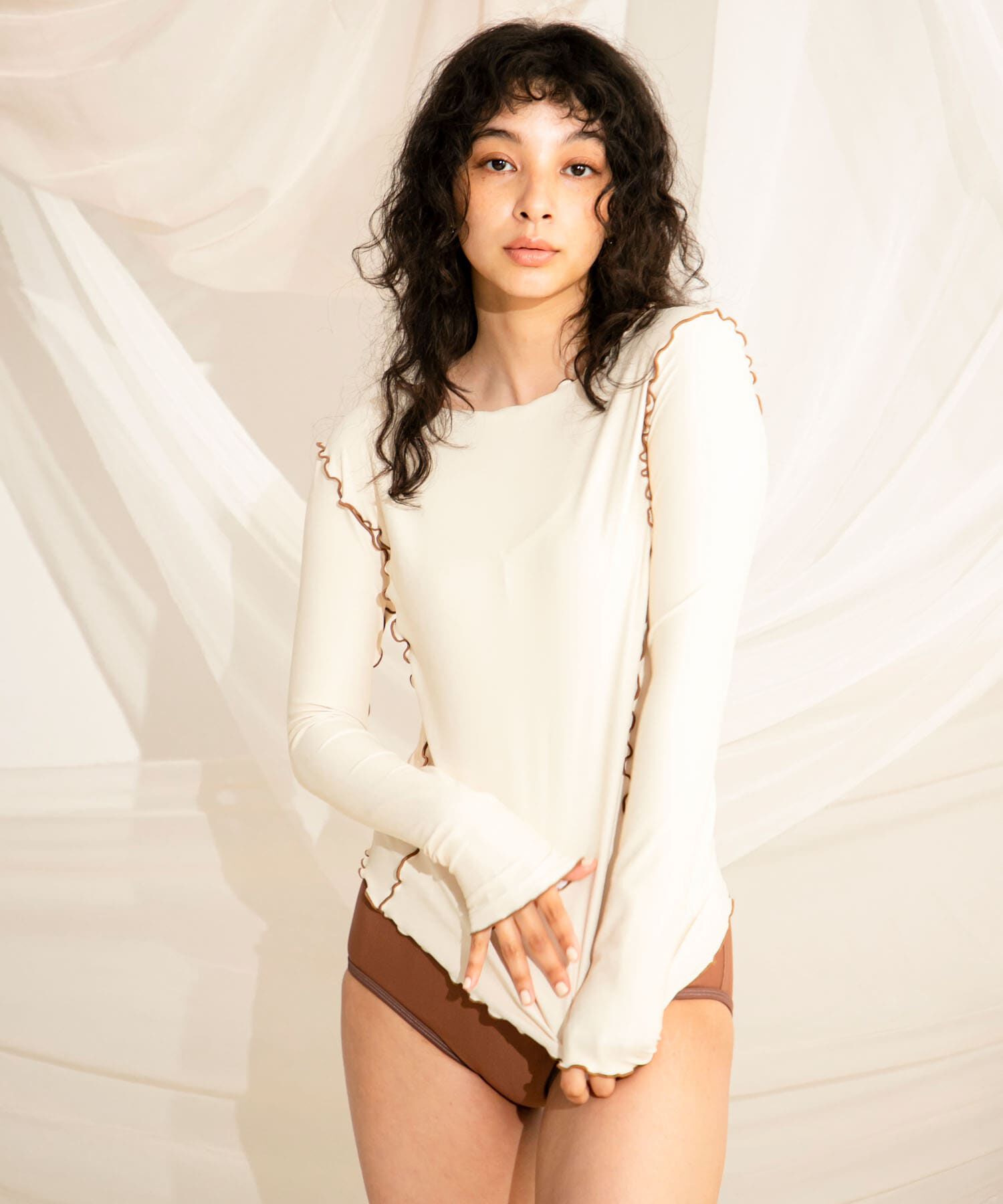 SENSE OF PLACE by URBAN RESEARCH「メローラインロングスリーブラッシュガード」|ビキニ|