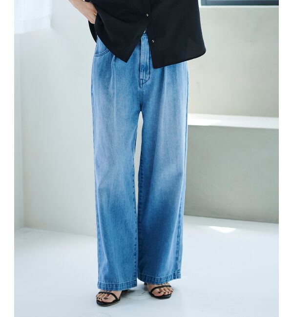 le.coeur blanc「タックワイドデニムパンツ」|デニム|サックス