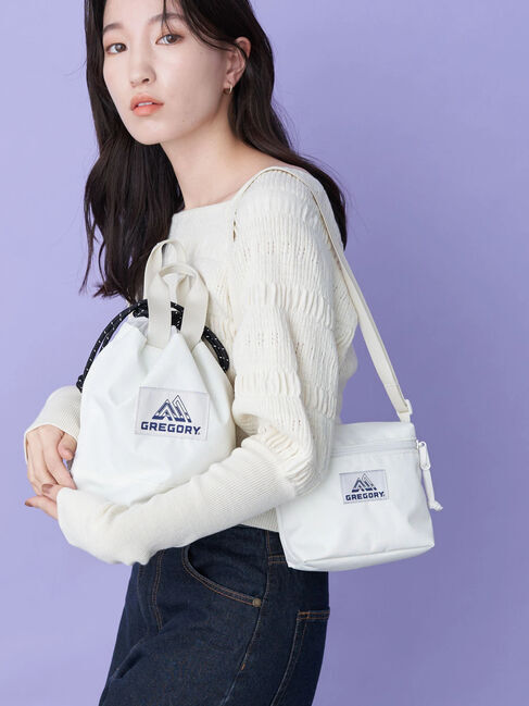 earth music&ecology「別注 GREGORY/チンチバッグM+ミニショルダーW」|ハンドバッグ|オフホワイト