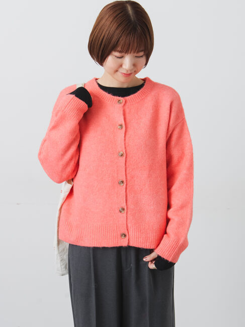 Lugnoncure「ウール混ふわふわクルーネックカーディガン」|カーディガン|ピンク