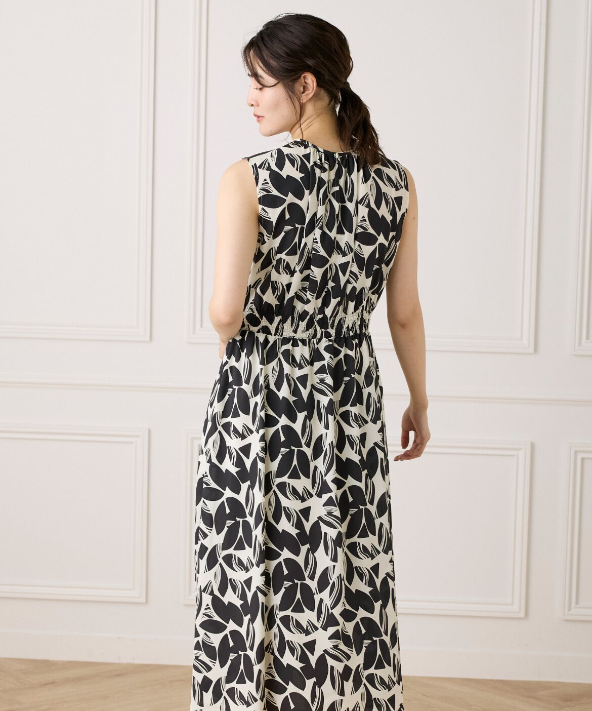 INED「ノースリーブプリントワンピース」|ワンピース|