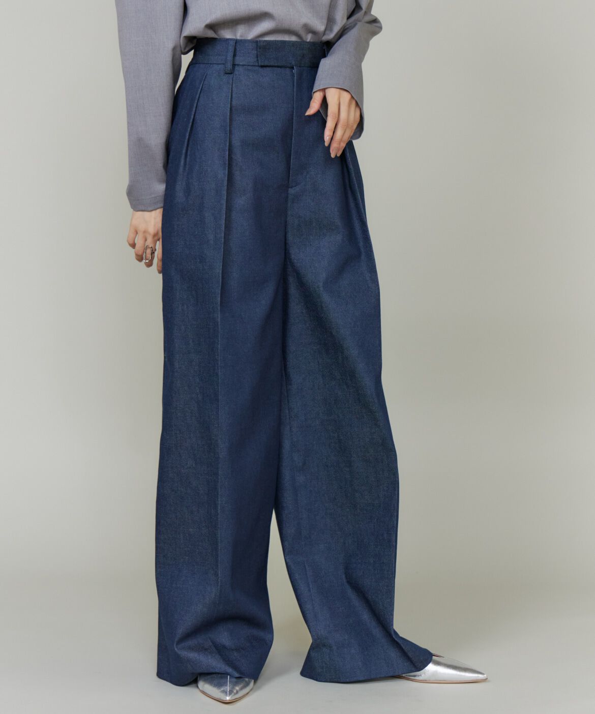 INED「《三尋木奈保コラボ・Oggi11月号掲載商品》大人ワイドデニムパンツ」|デニム|