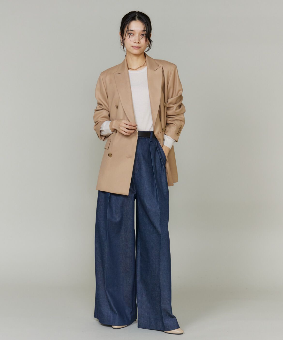 INED「《三尋木奈保コラボ・Oggi11月号掲載商品》大人ワイドデニムパンツ」|デニム|