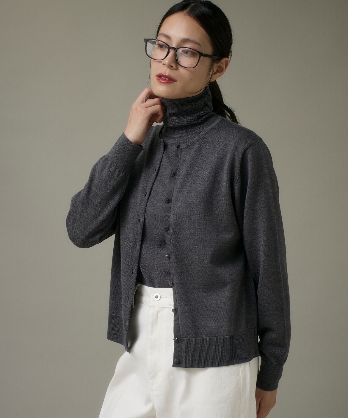 DAY by DAY it&rsquo;s international「ウォッシャブルウールクルーネックカーディガン《HARMONY》」|カーディガン|チャコールグ 3