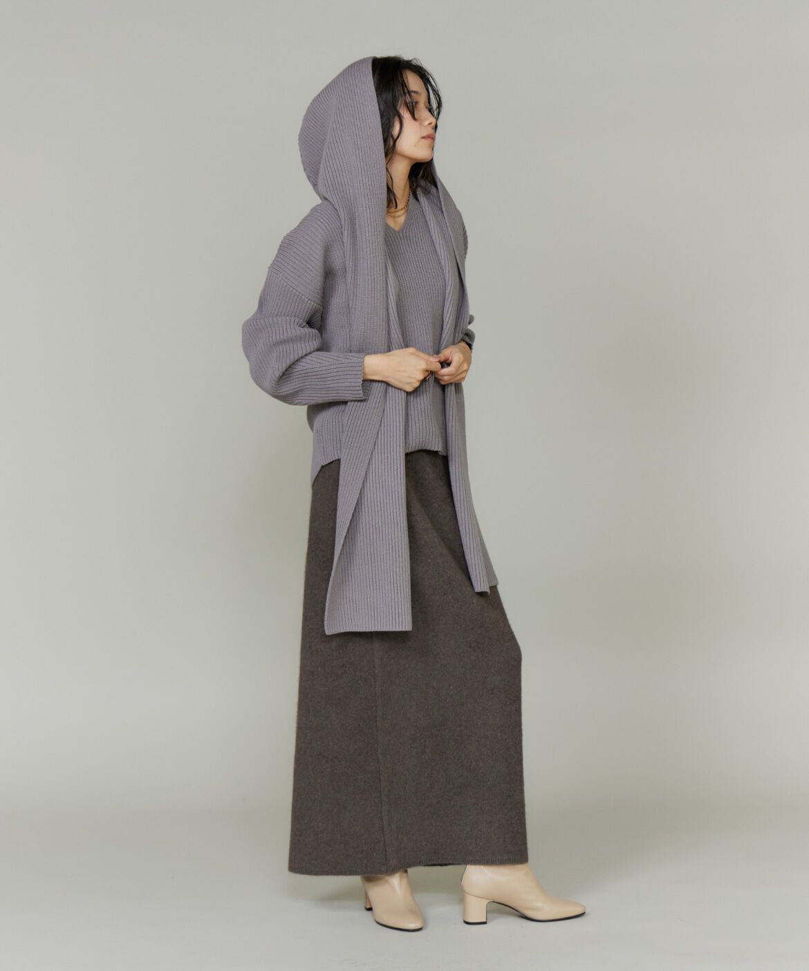 INED「《大きいサイズ》Vネックプルオーバーニット」|ニット・セーター|