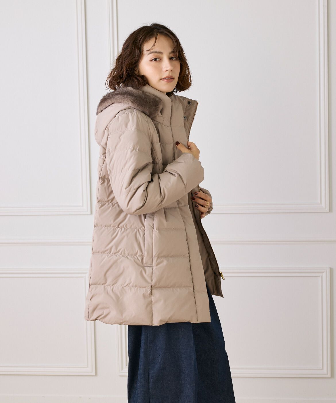 INED「ミドル丈 フェイクファーフードダウンコート」|ダウン|