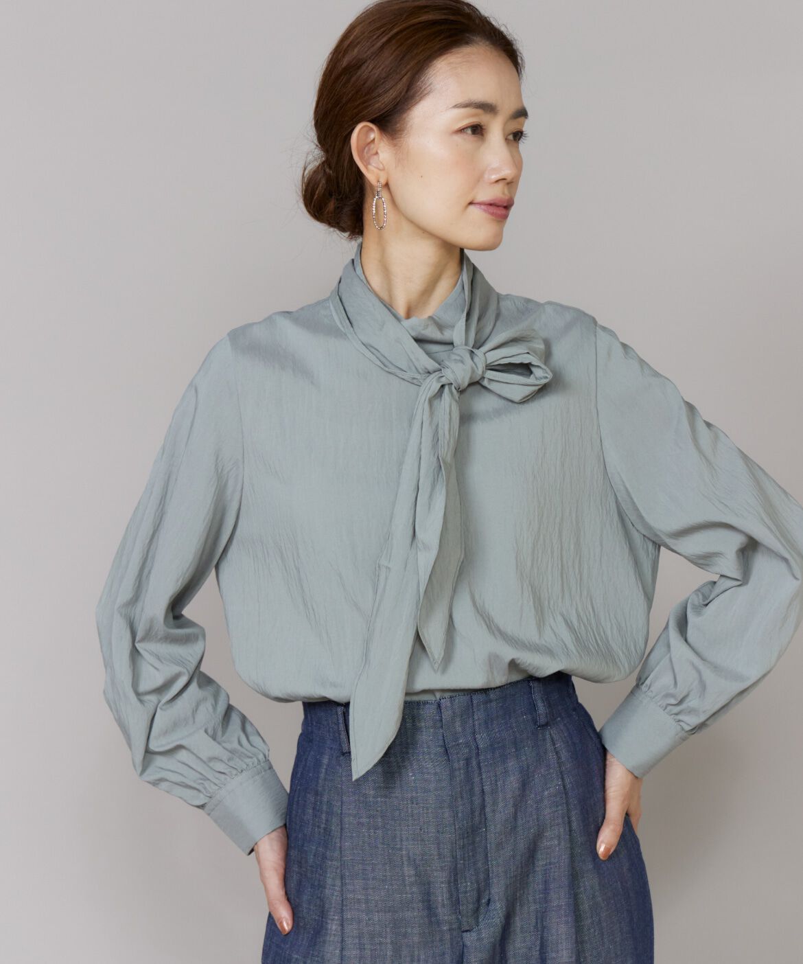 Le Souk「《大きいサイズ》ハイネックボウタイブラウス」|シャツ・ブラウス|