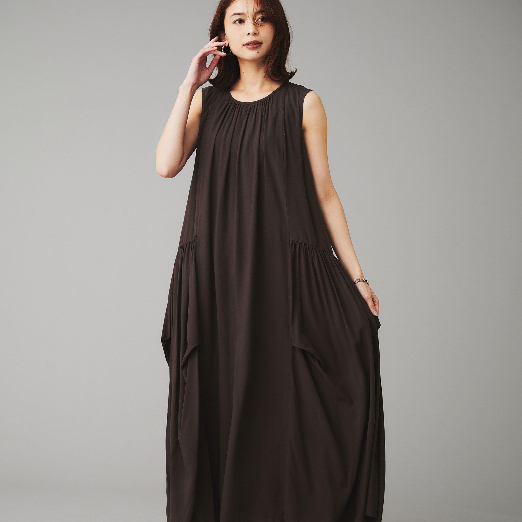 UNTITLED「【SEADRAKE】デザインギャザーワンピース」|ワンピース|