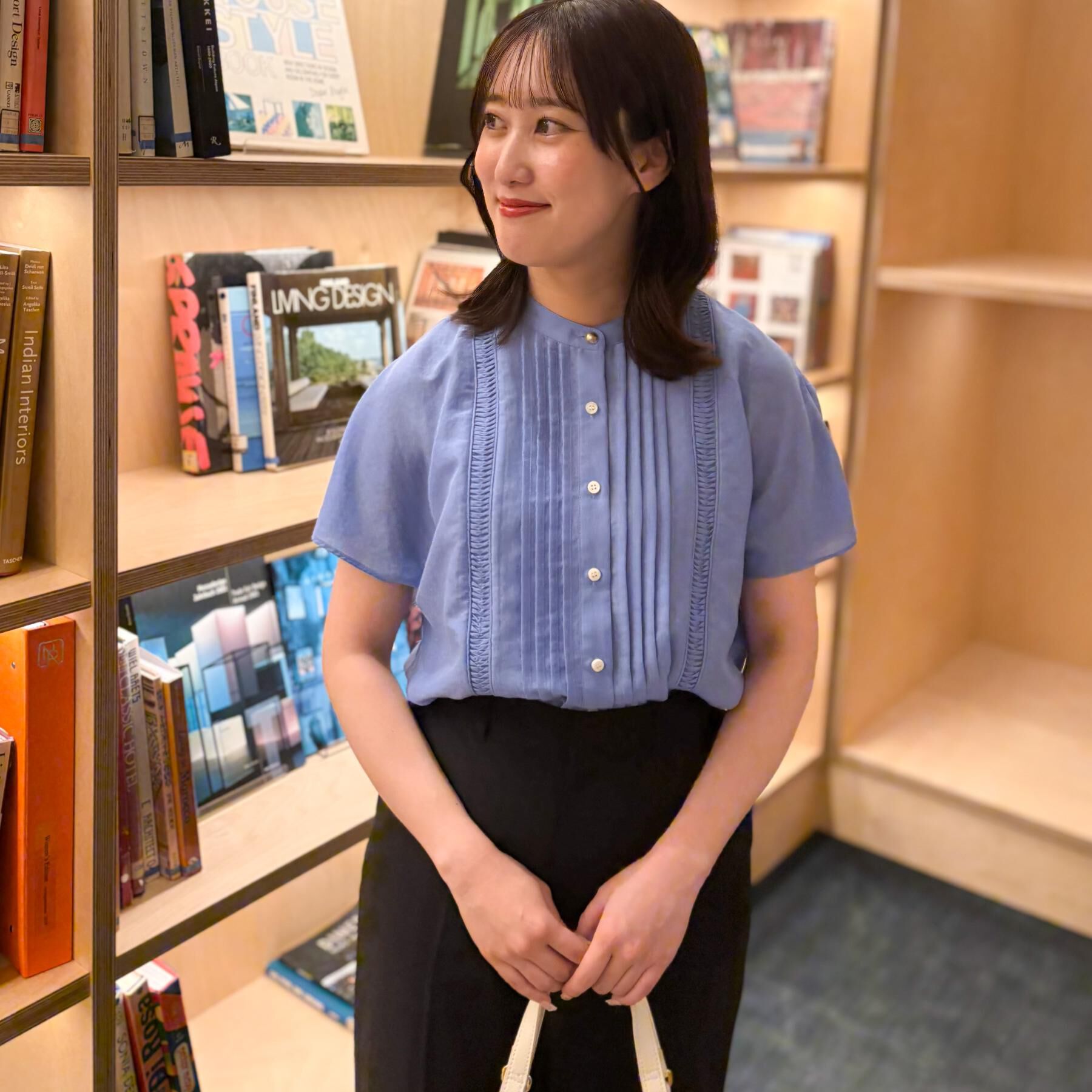 Reflect「【選べる7色◎／手洗い可】フロントピンタックデザインブラウス」|シャツ・ブラウス|