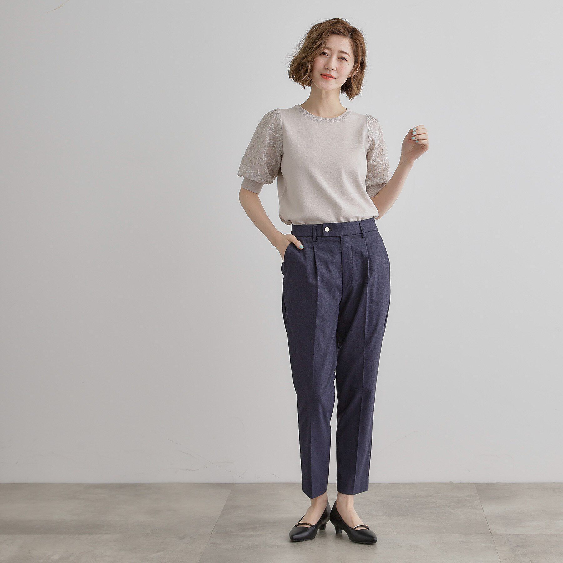 grove「ほんのり透ける抜け感がポイント！袖刺繍5分袖プルオーバー」|ニット・セーター|