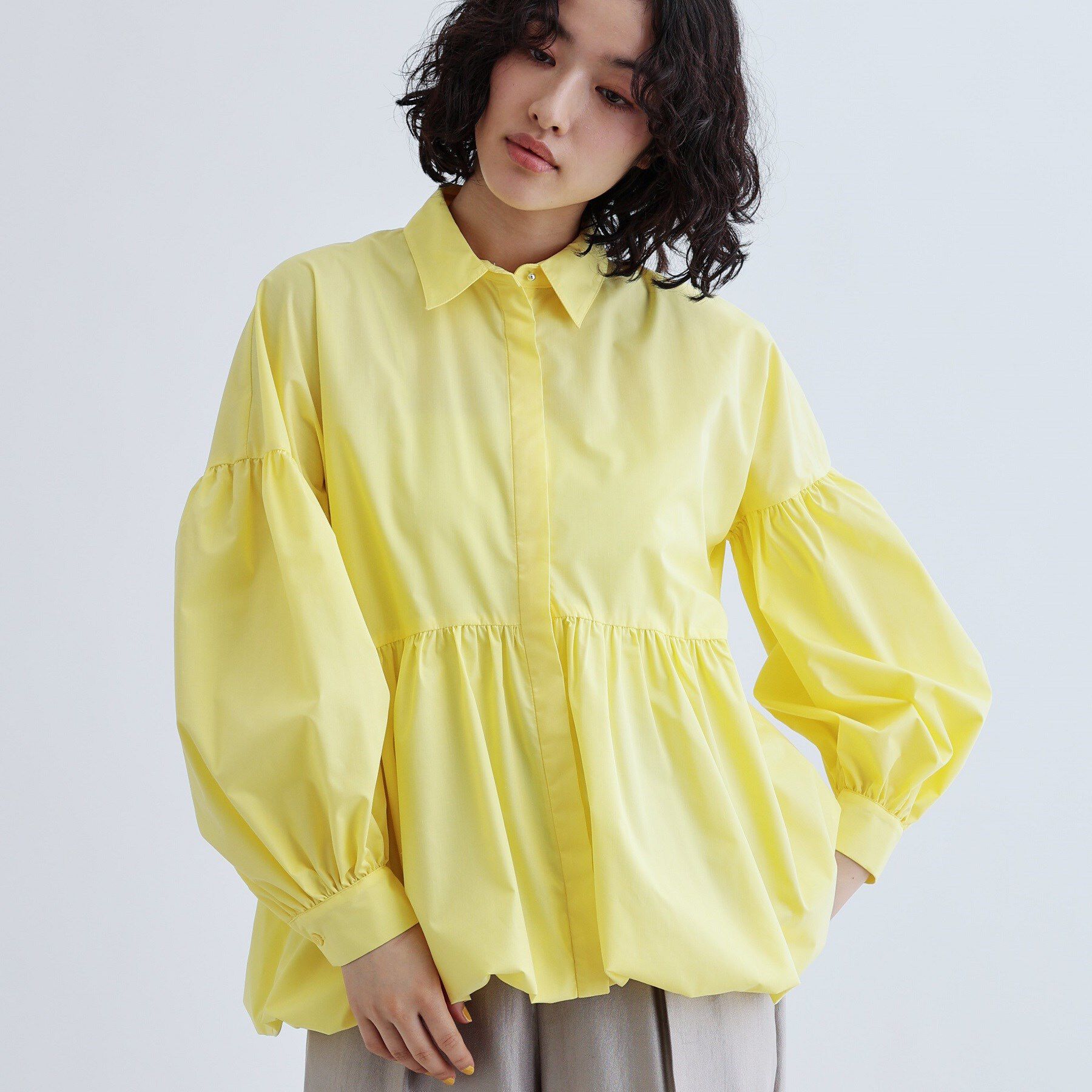 GALLEST「バルーンペプラムブラウス」|シャツ・ブラウス|イエロー(031)