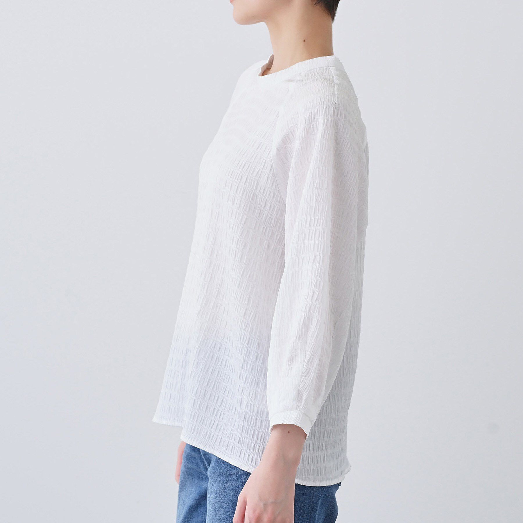INDIVI「【洗える】シャーリング風ラグランスリーブブラウス」|シャツ・ブラウス|