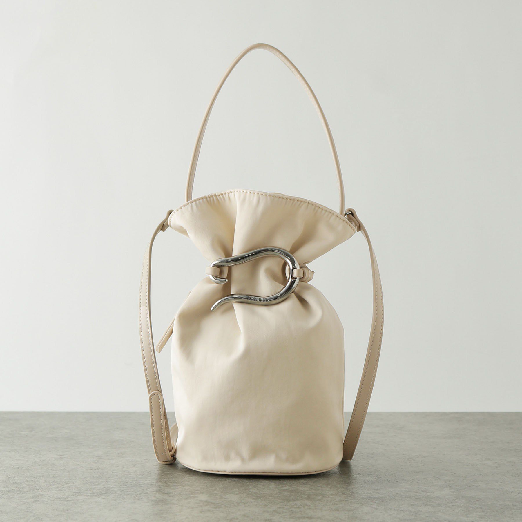 GALLEST「【LE VERNIS】Poire bucket bag M」|ハンドバッグ|オフホワイト(003