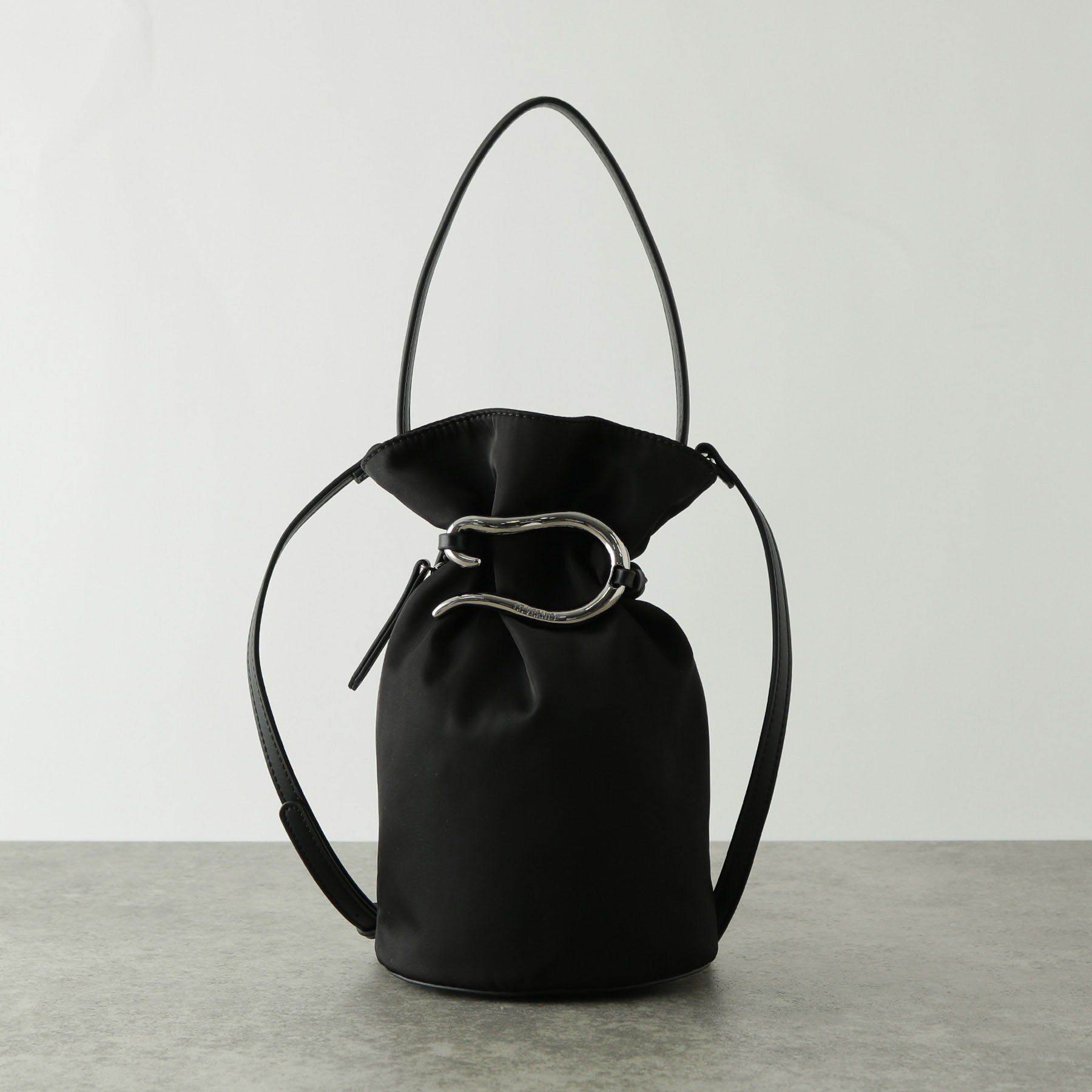 GALLEST「【LE VERNIS】Poire bucket bag M」|ハンドバッグ|ブラック(019)
