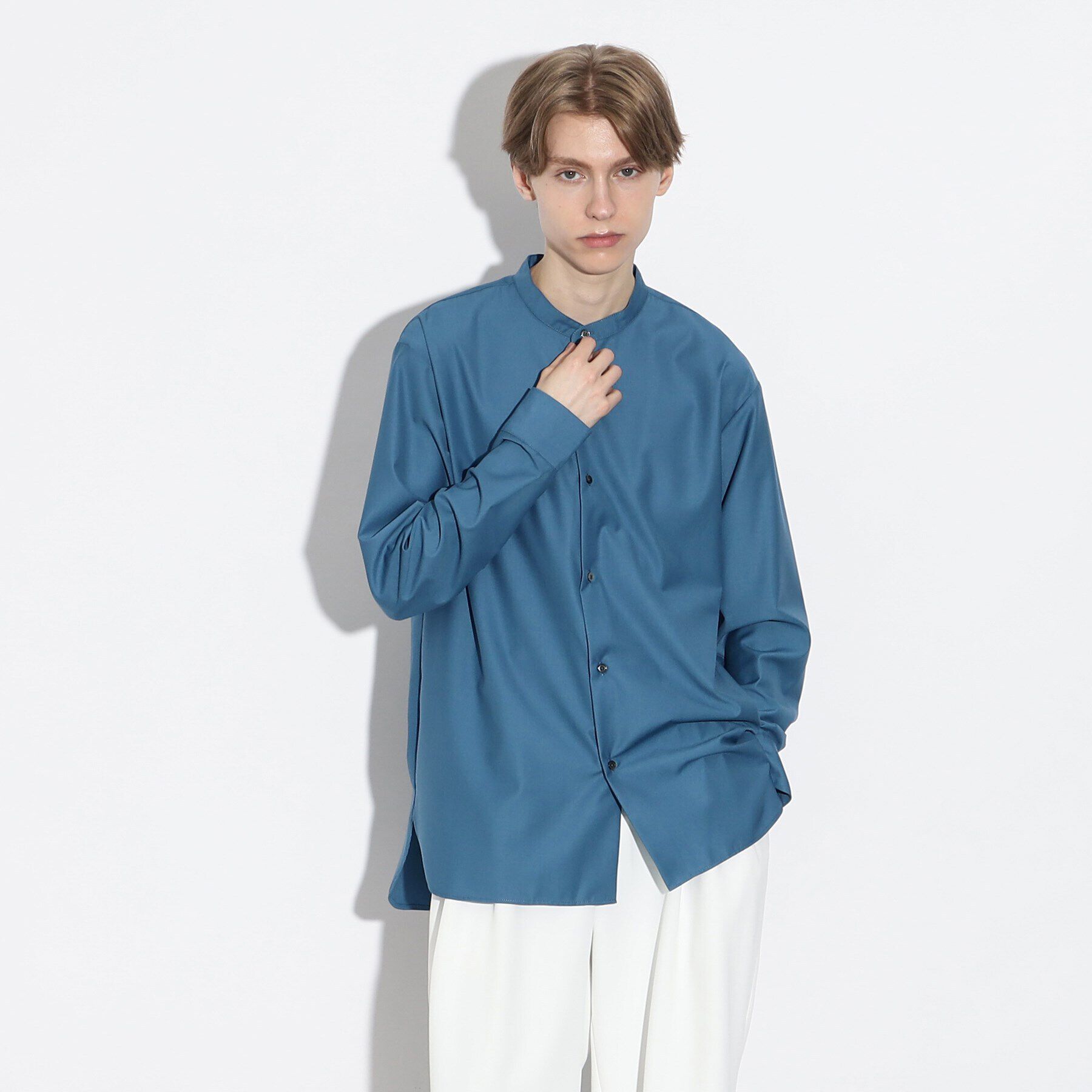 tk.TAKEO KIKUCHI「TRバンドカラーシャツ」|シャツ・ブラウス|ﾌﾞﾙｰ(092)