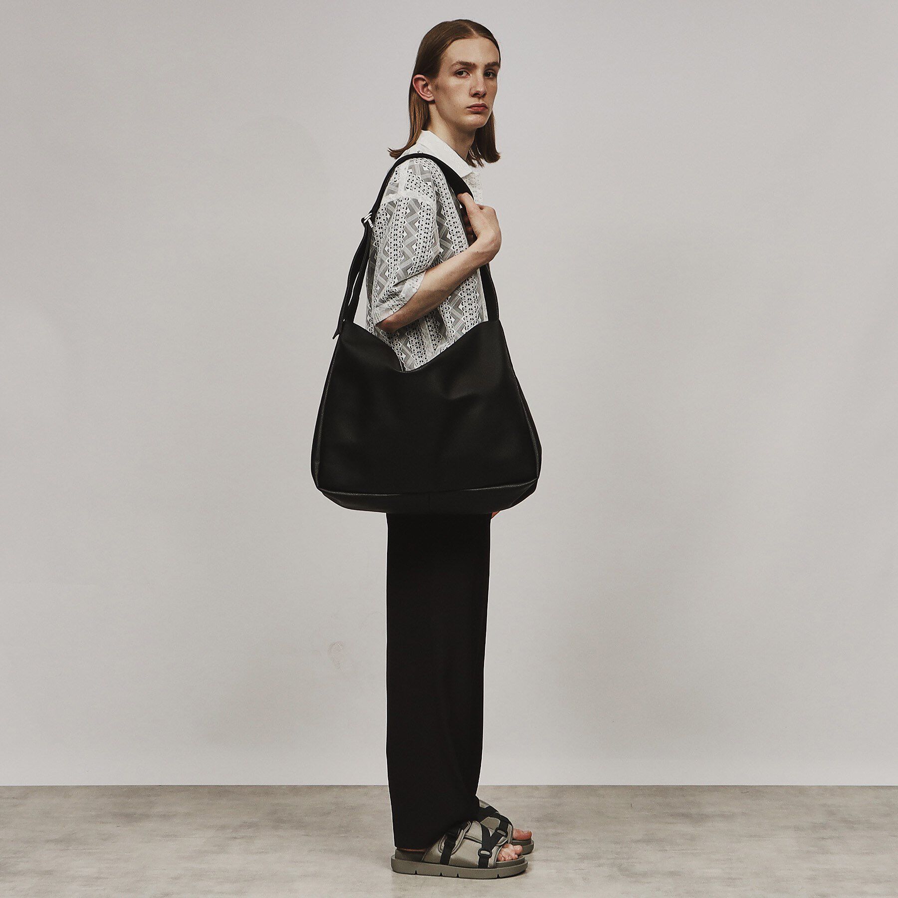 tk.TAKEO KIKUCHI「ビッグショルダーバッグ」|ショルダー・メッセンジャー|