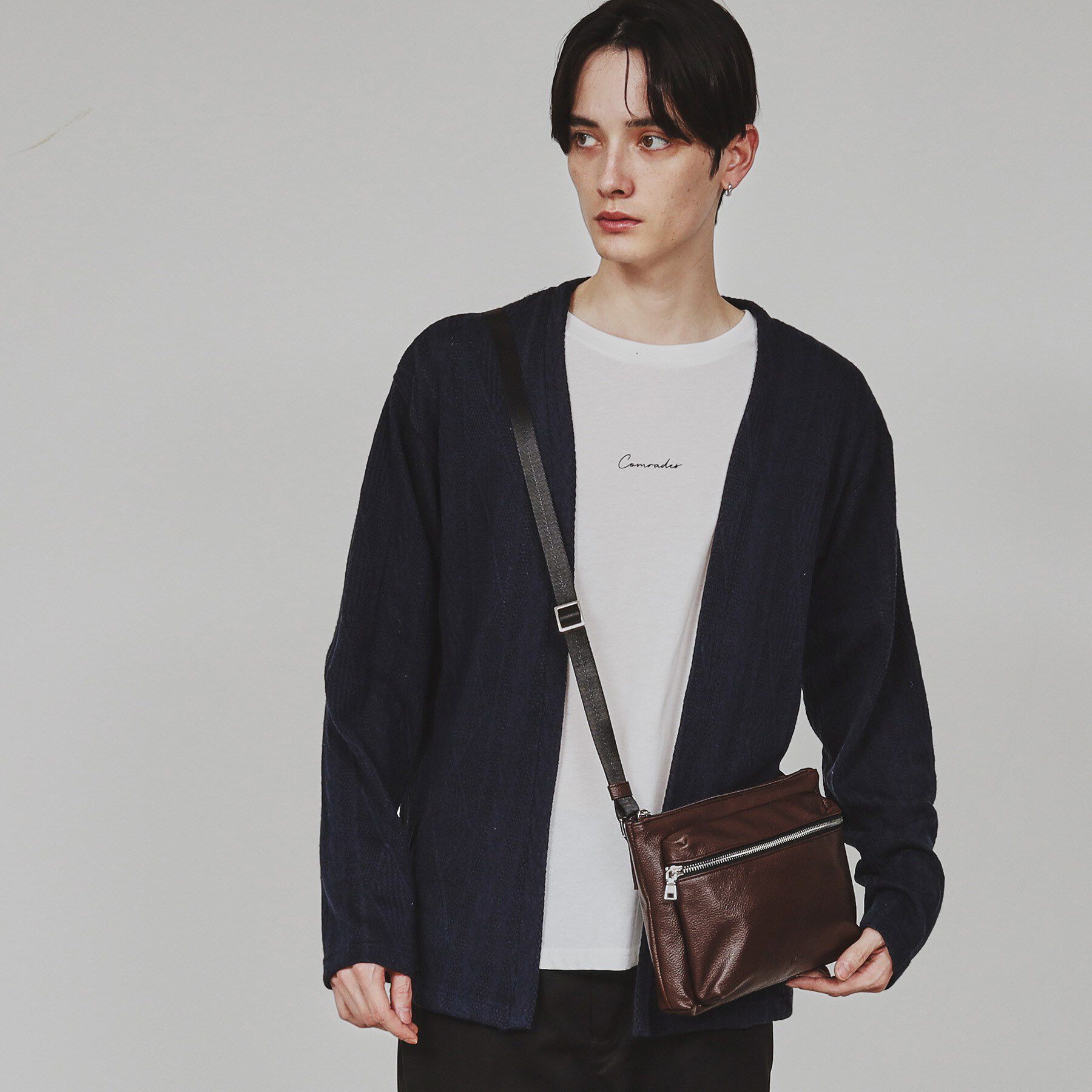 tk.TAKEO KIKUCHI「コンパクトサコッシュ」|ショルダー・メッセンジャー|ブラウン(043)