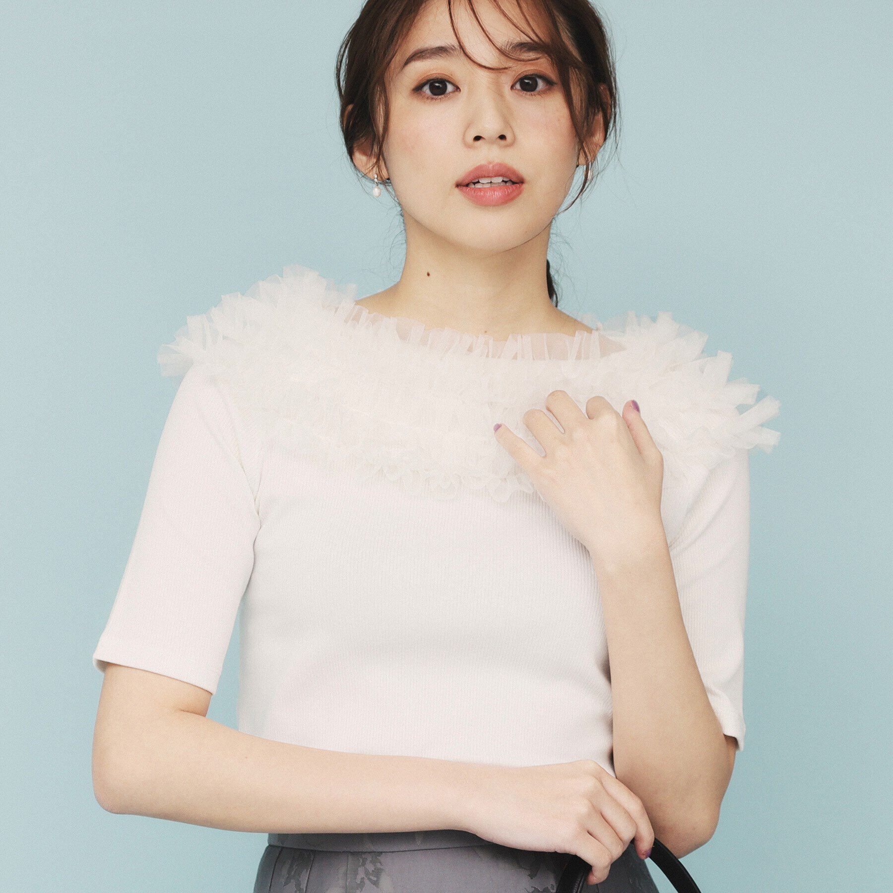 index「《美人百花掲載》チュールフリルリブトップス【洗濯機洗い可】」|Tシャツ・カットソー|オフホワイト(003