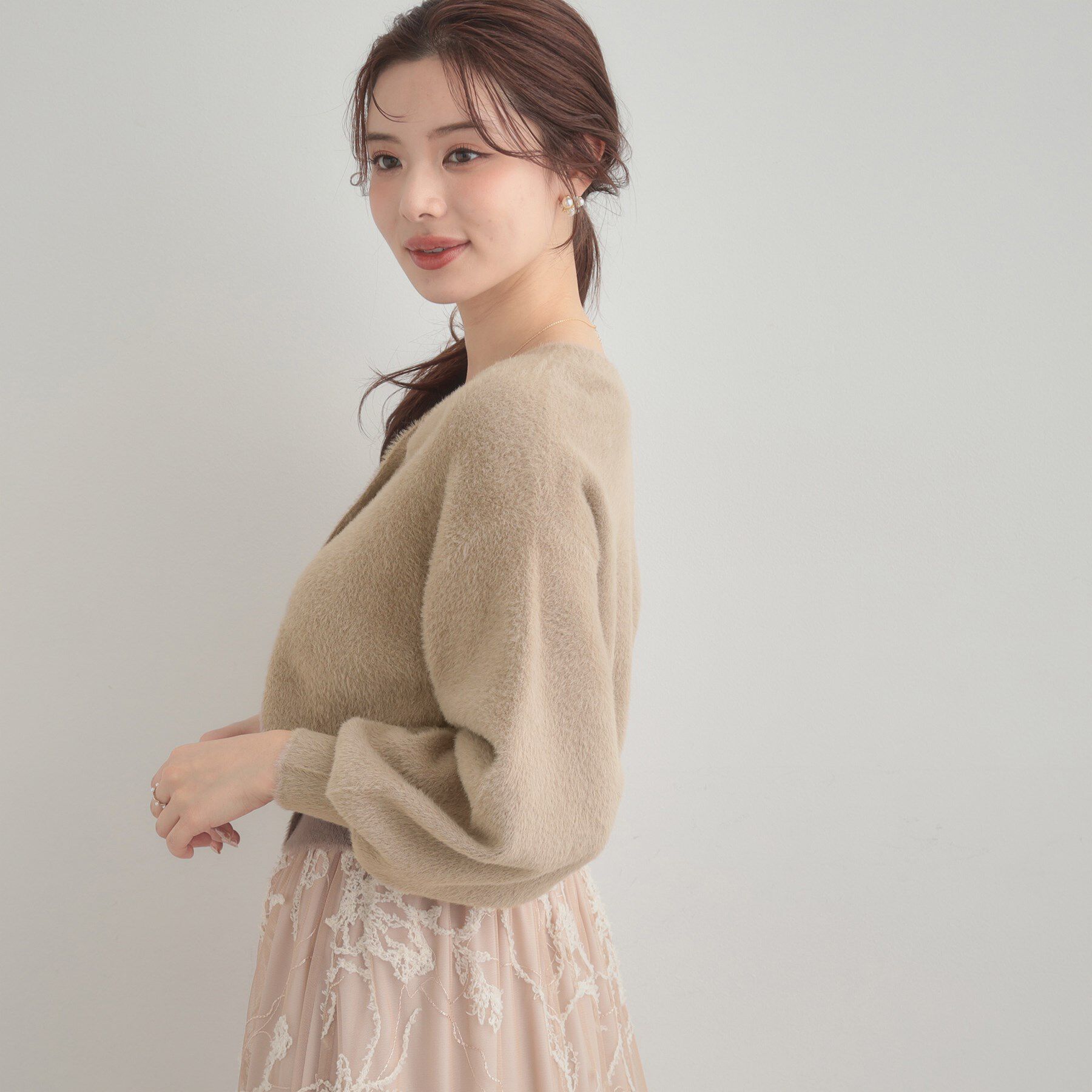 Couture broach「【前後2WAY】Springフェザーカーデトップス」|カーディガン|