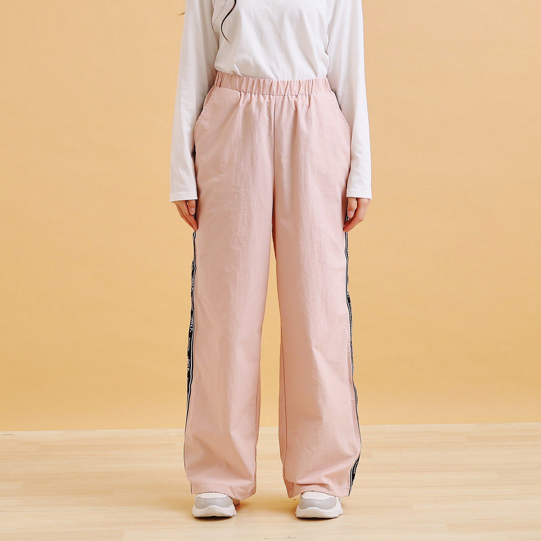 PINK-latte「ロゴラインパラシュートパンツ」|その他|