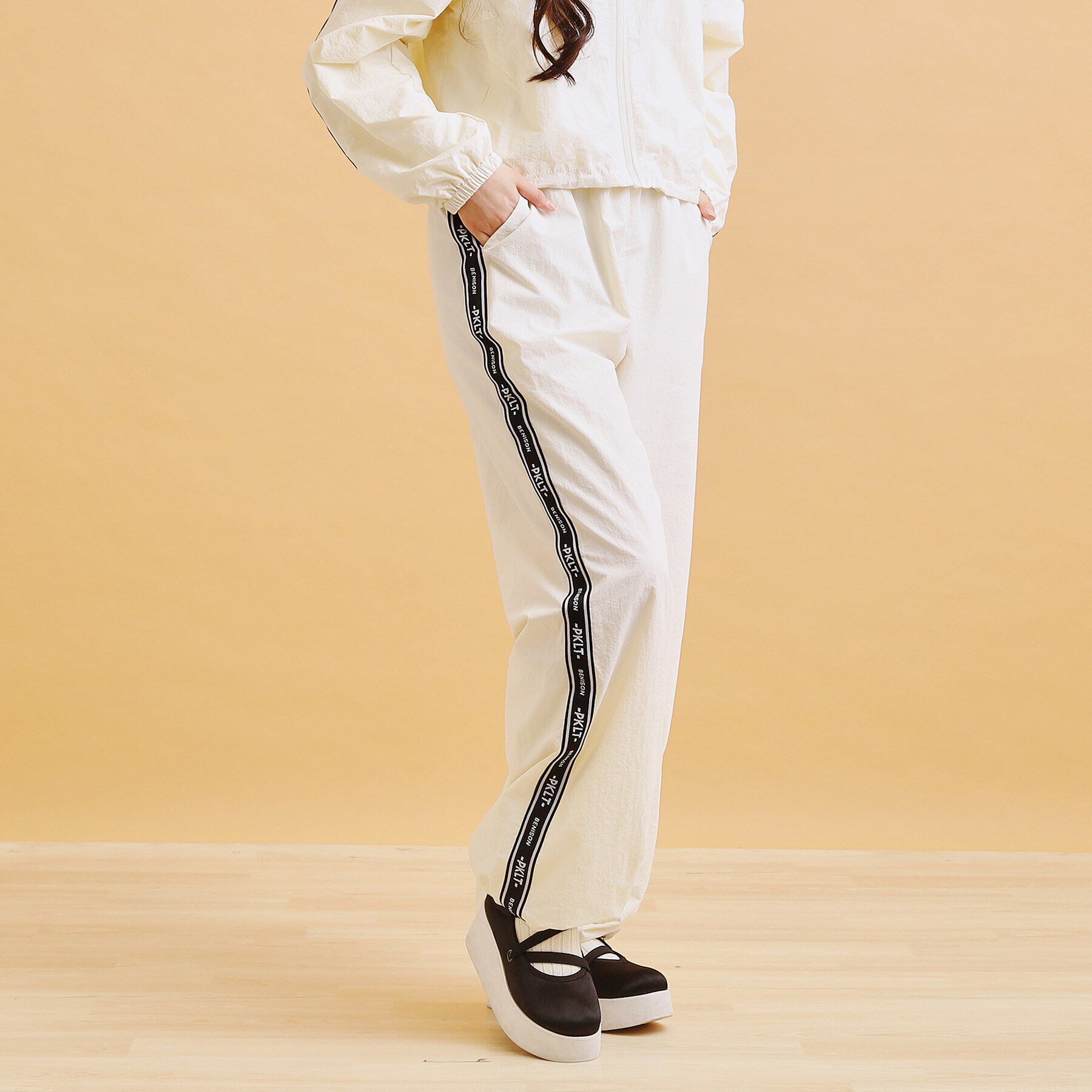 PINK-latte「ロゴラインパラシュートパンツ」|その他|