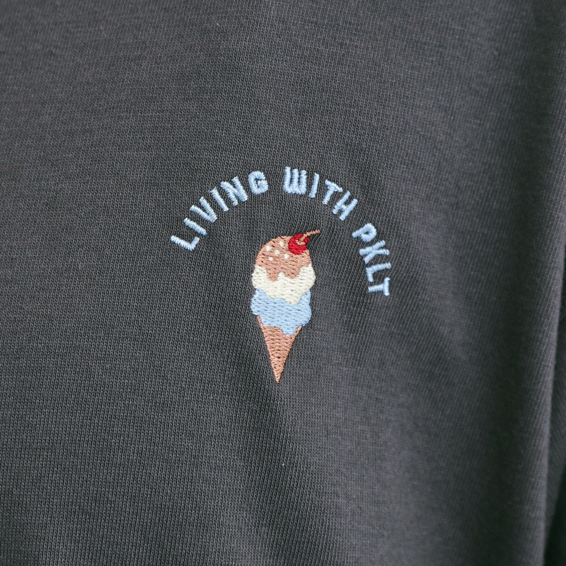 PINK-latte「◆ワンポイント刺繍Tシャツ」|Tシャツ・カットソー|