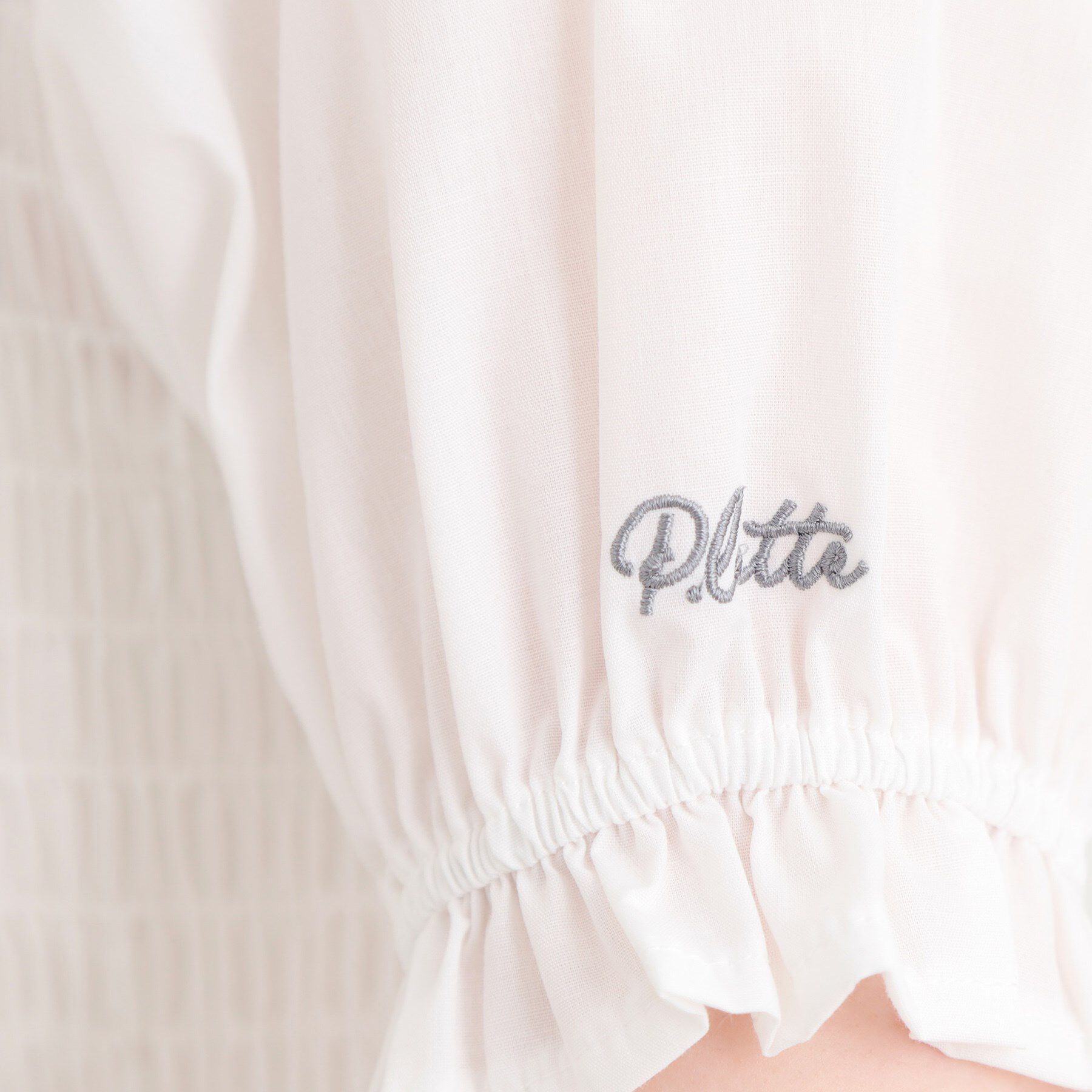 PINK-latte「2WAYシャーリングブラウス」|シャツ・ブラウス|