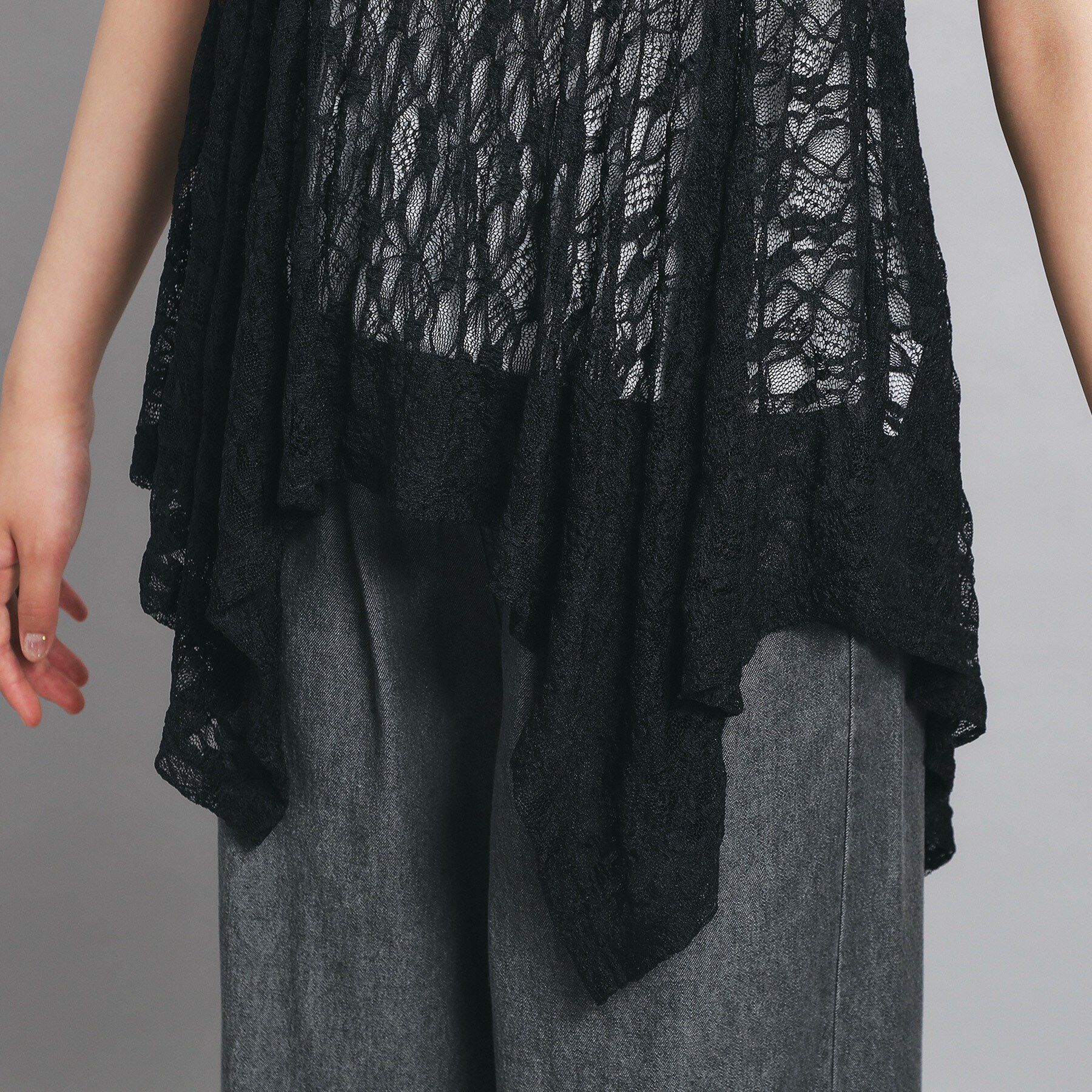 PINK-latte「◆【セットアイテム】2WAYレースビスチェ＋トップス」|Tシャツ・カットソー|