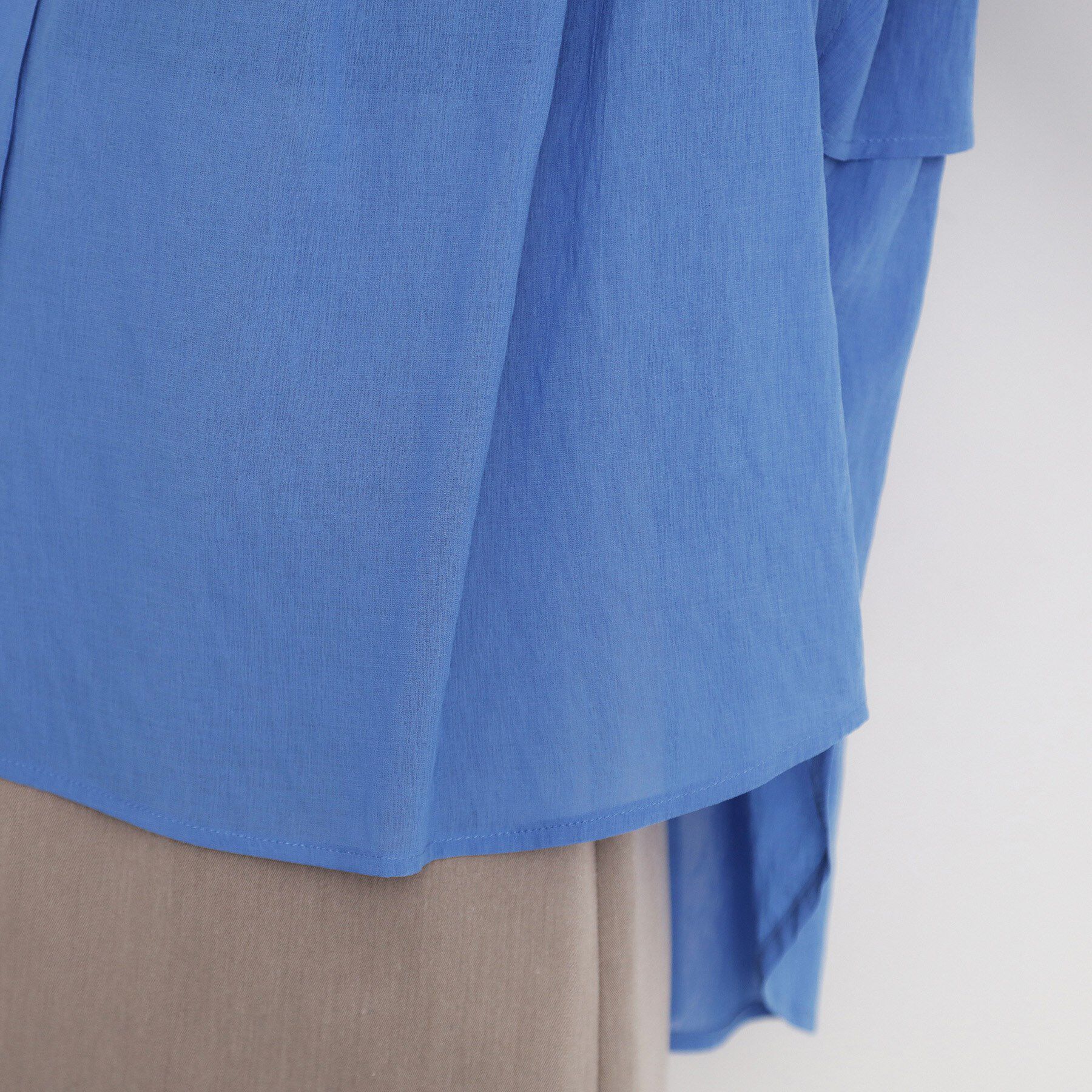 THE SHOP TK「麻調シアーフリルギャザーブラウス【洗える】」|シャツ・ブラウス|