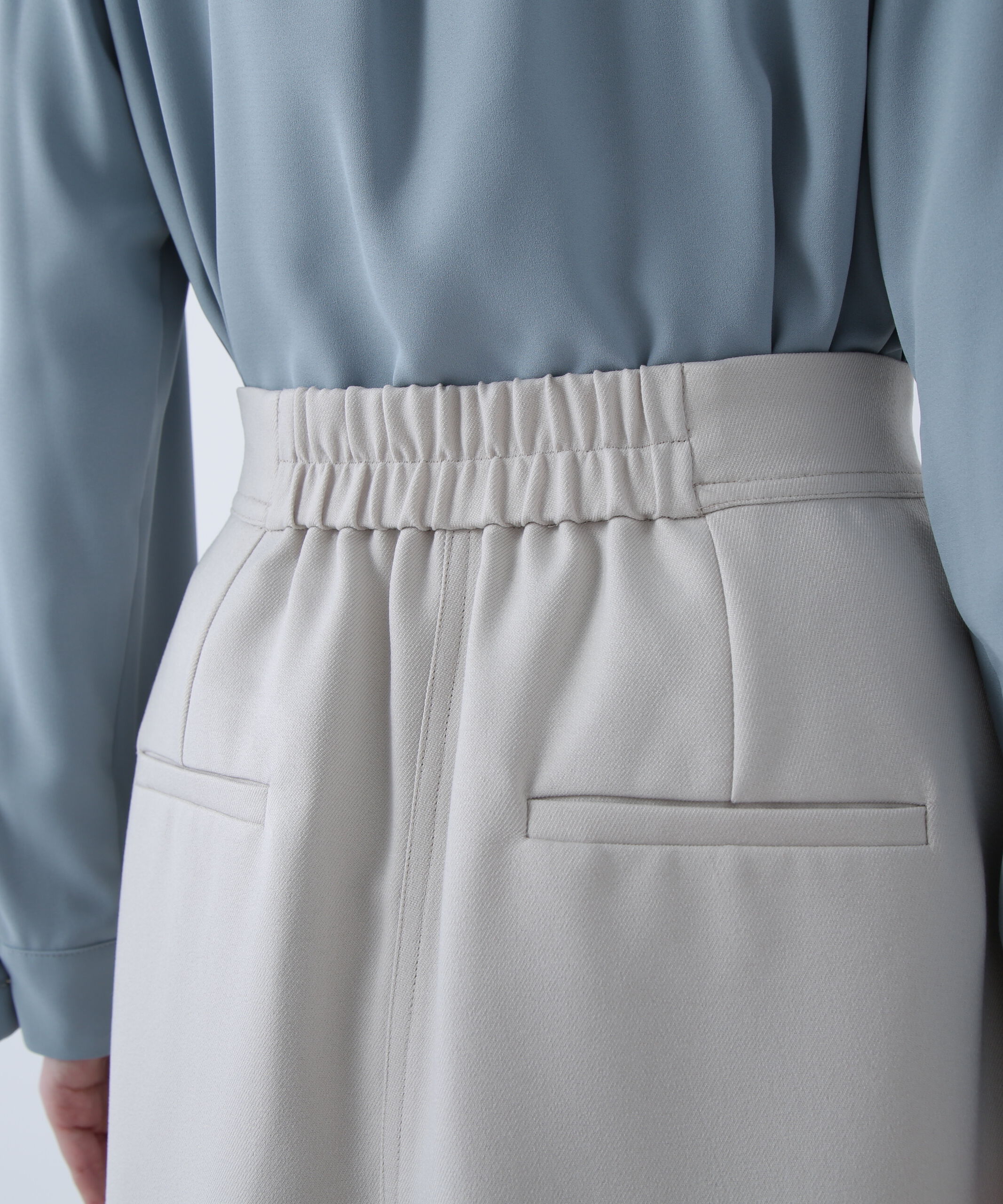  「ウーリッシュカルゼシリーズ ナロースカート」|スカート|