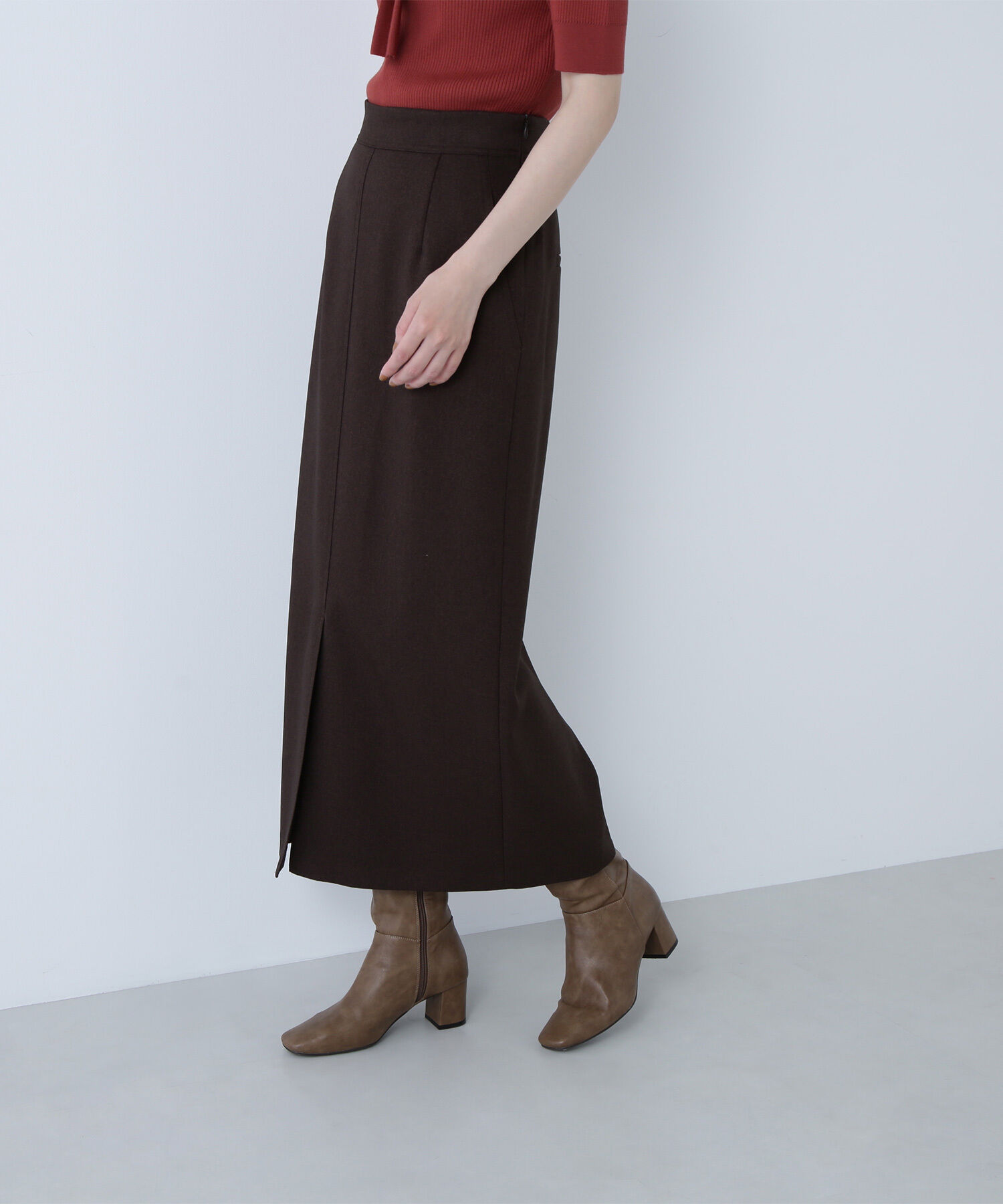  「ウーリッシュカルゼシリーズ ナロースカート」|スカート|