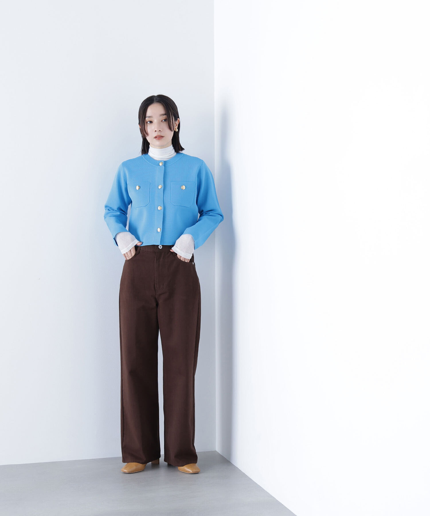  「エンブレムボタンニットジャケット」|ニット・セーター|