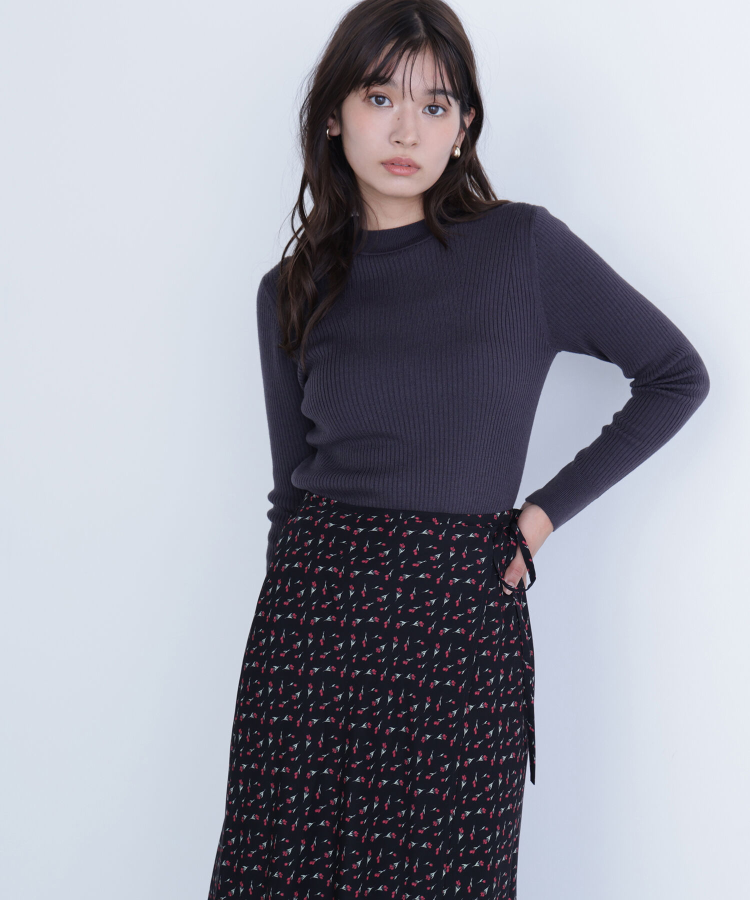  「ウールブレンドニットシリーズ モックネック」|ニット・セーター|チャコール1