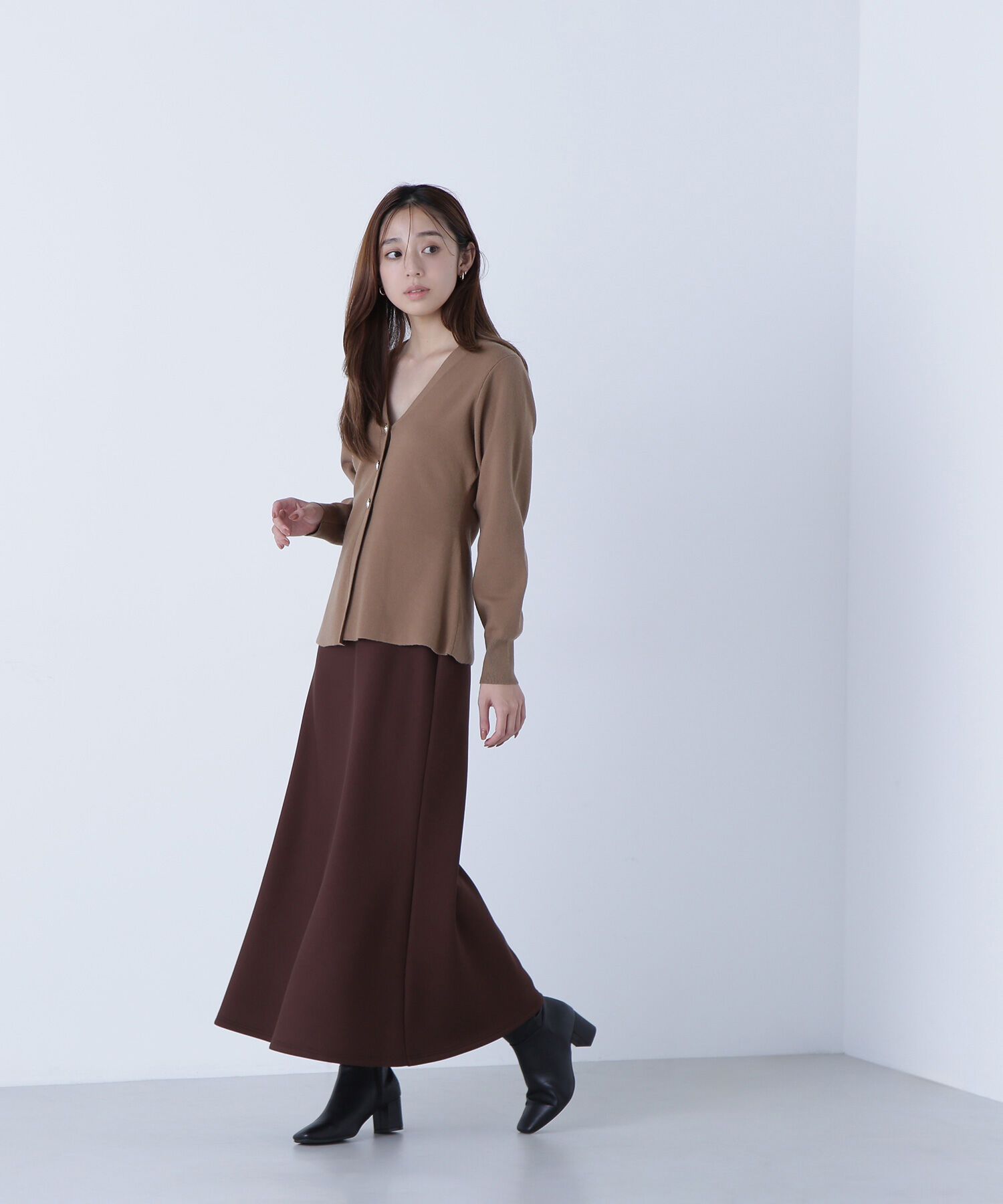  「ウエストシェイプスリットカーディガン」|ニット・セーター|