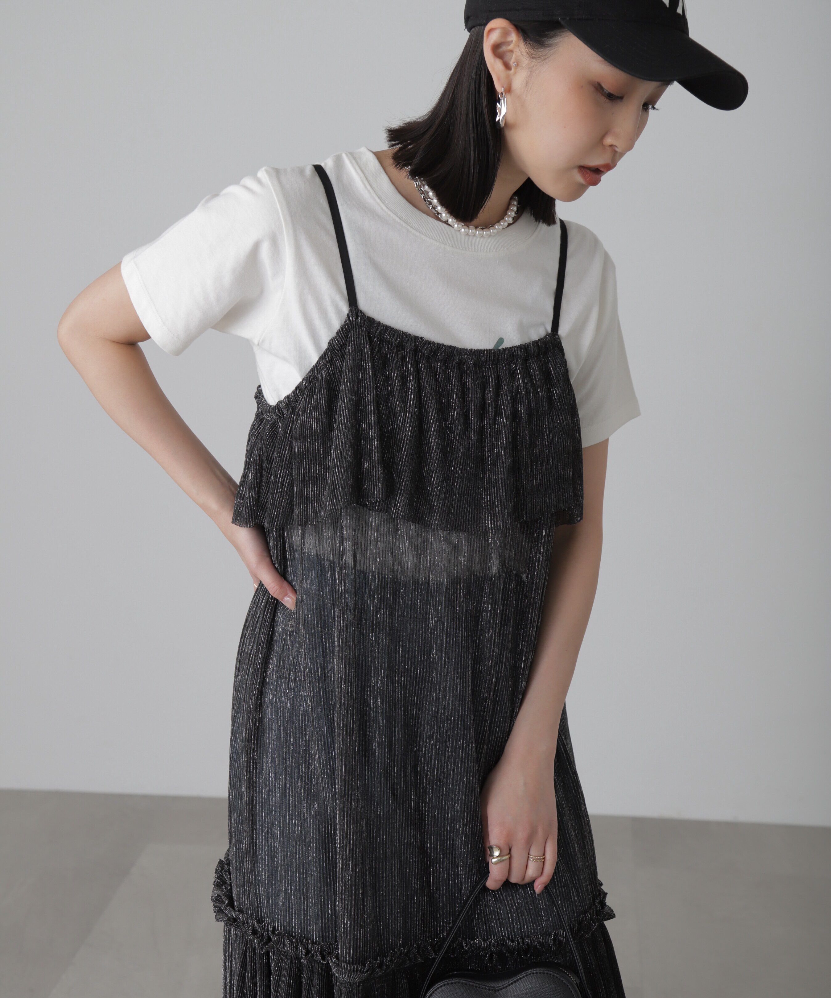  「［ブルーカラーWEB限定］ラメプリーツシアーキャミソールワンピース」|ワンピース|