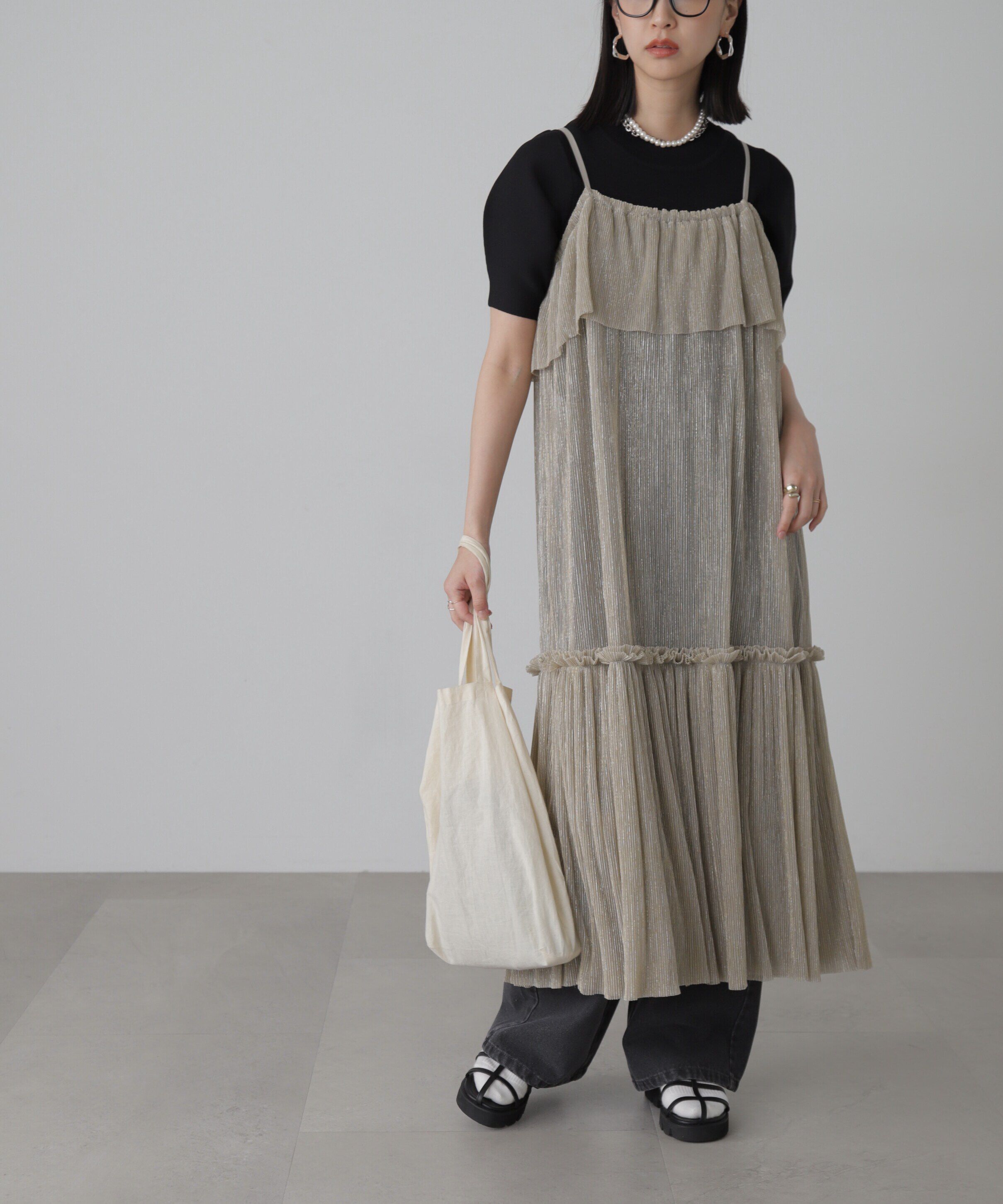  「［ブルーカラーWEB限定］ラメプリーツシアーキャミソールワンピース」|ワンピース|