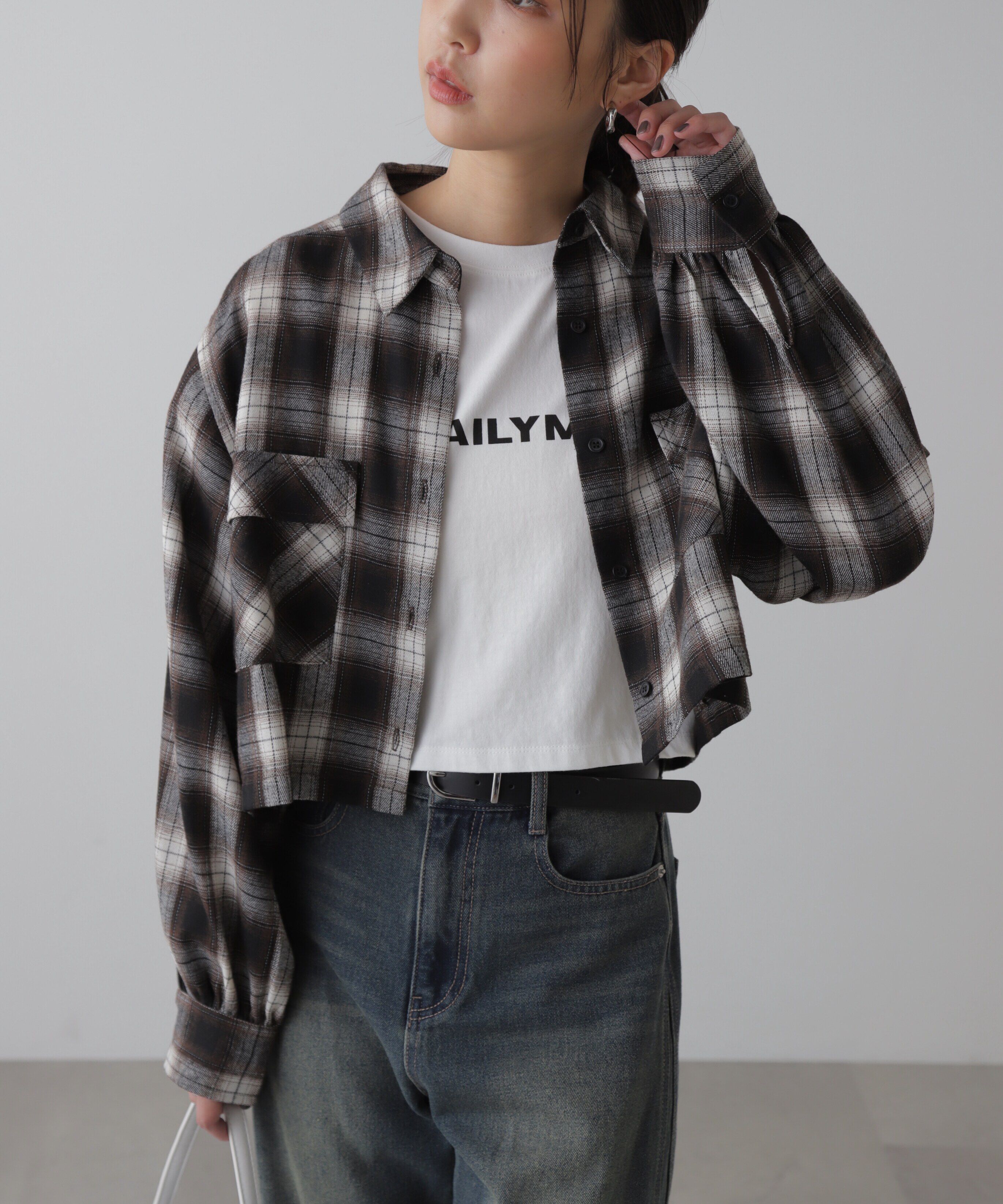  「ビッグポケットショート丈シャツ」|シャツ・ブラウス|ブラウンベー 1