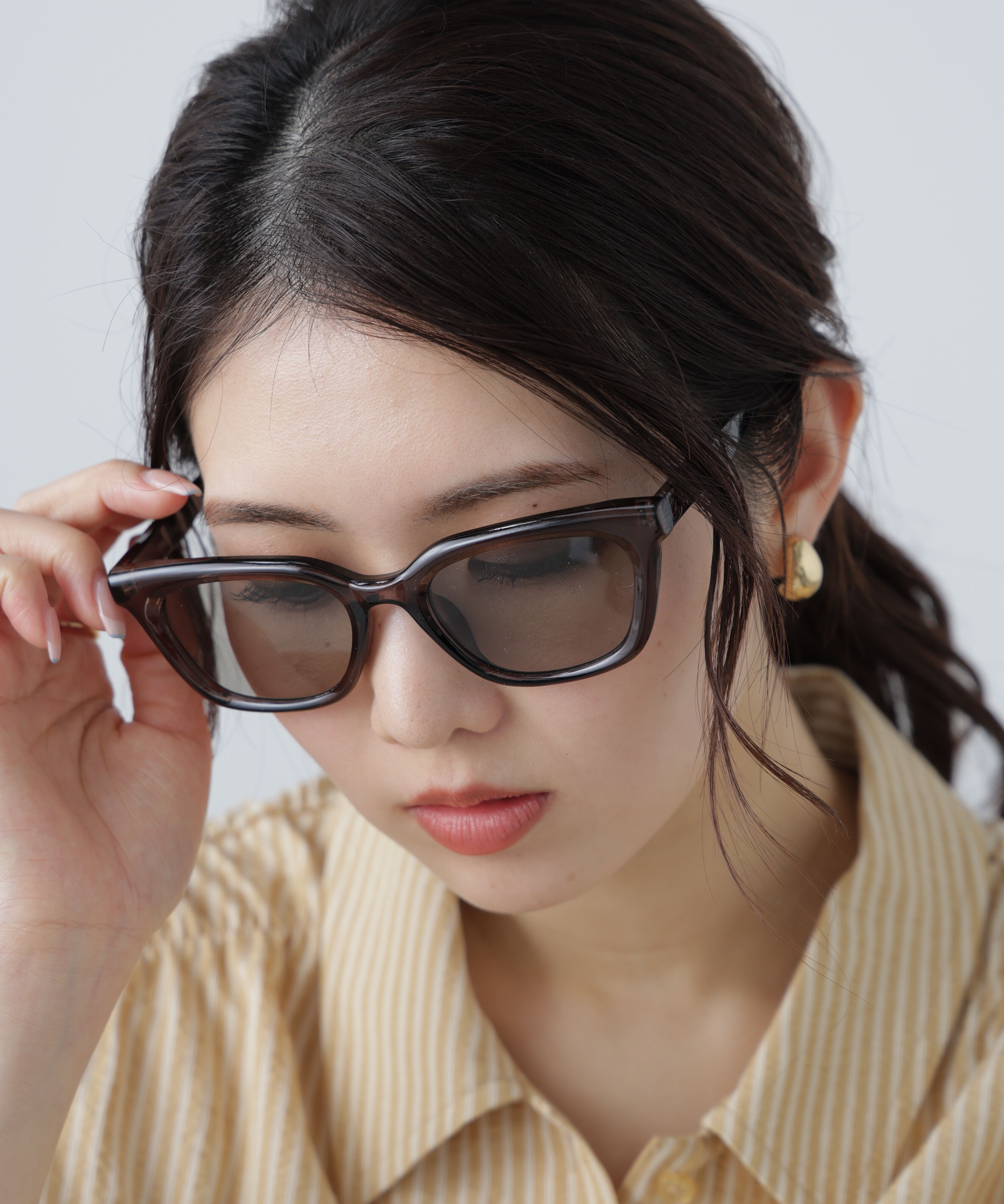  「スクエアサングラス」|ハンカチ|